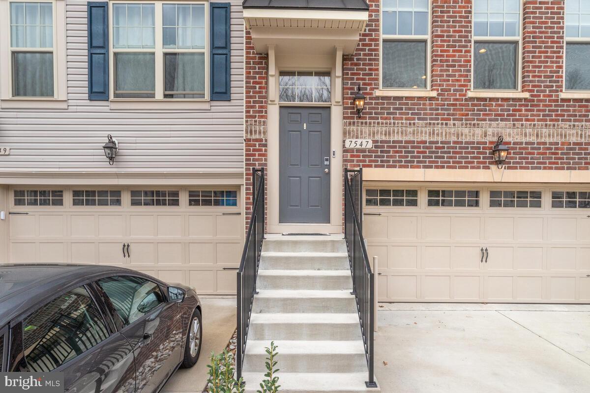 HOLLY RIDGE - Residential