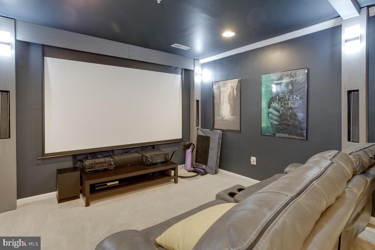 HOLLY RIDGE - Residential