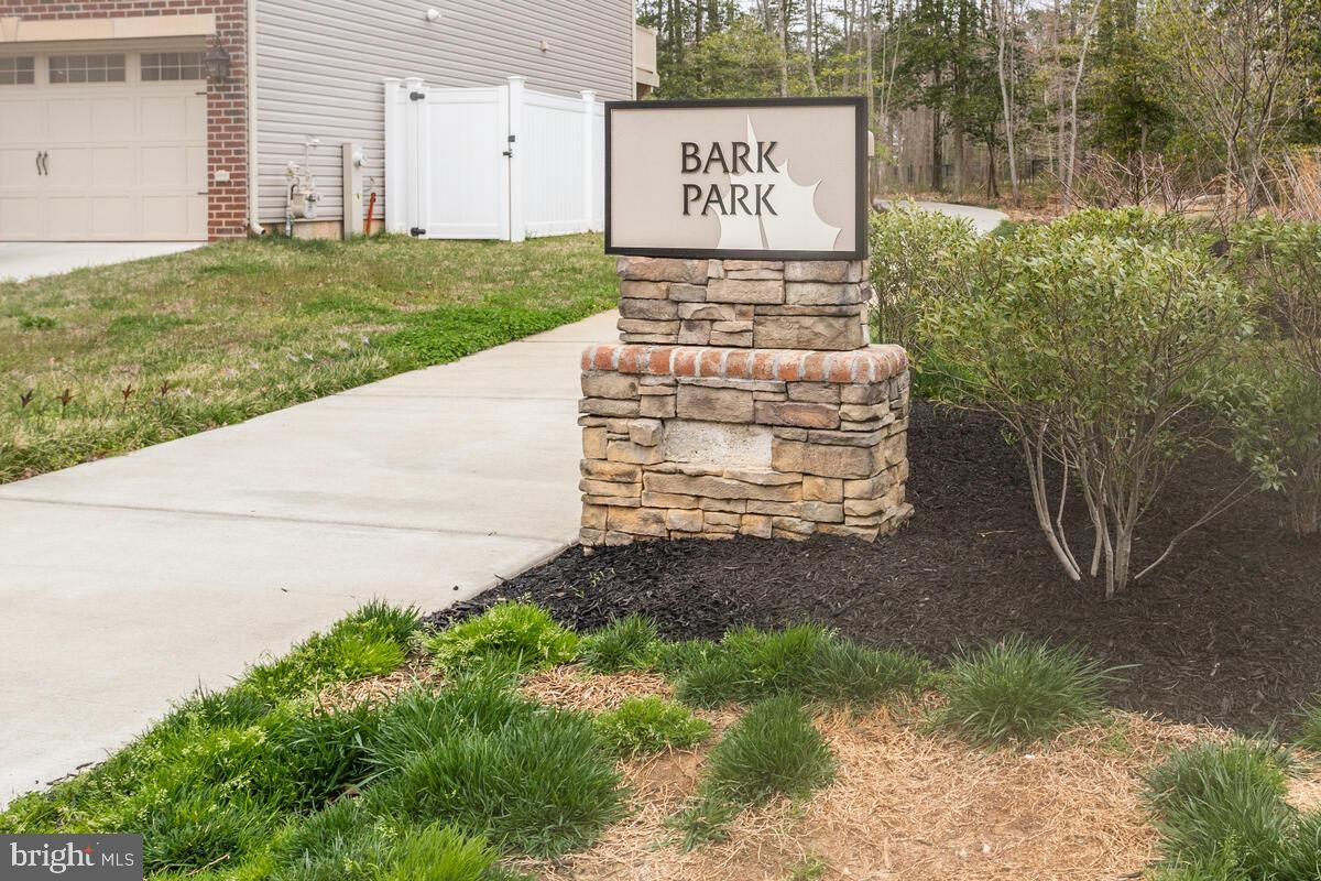 HOLLY RIDGE - Residential