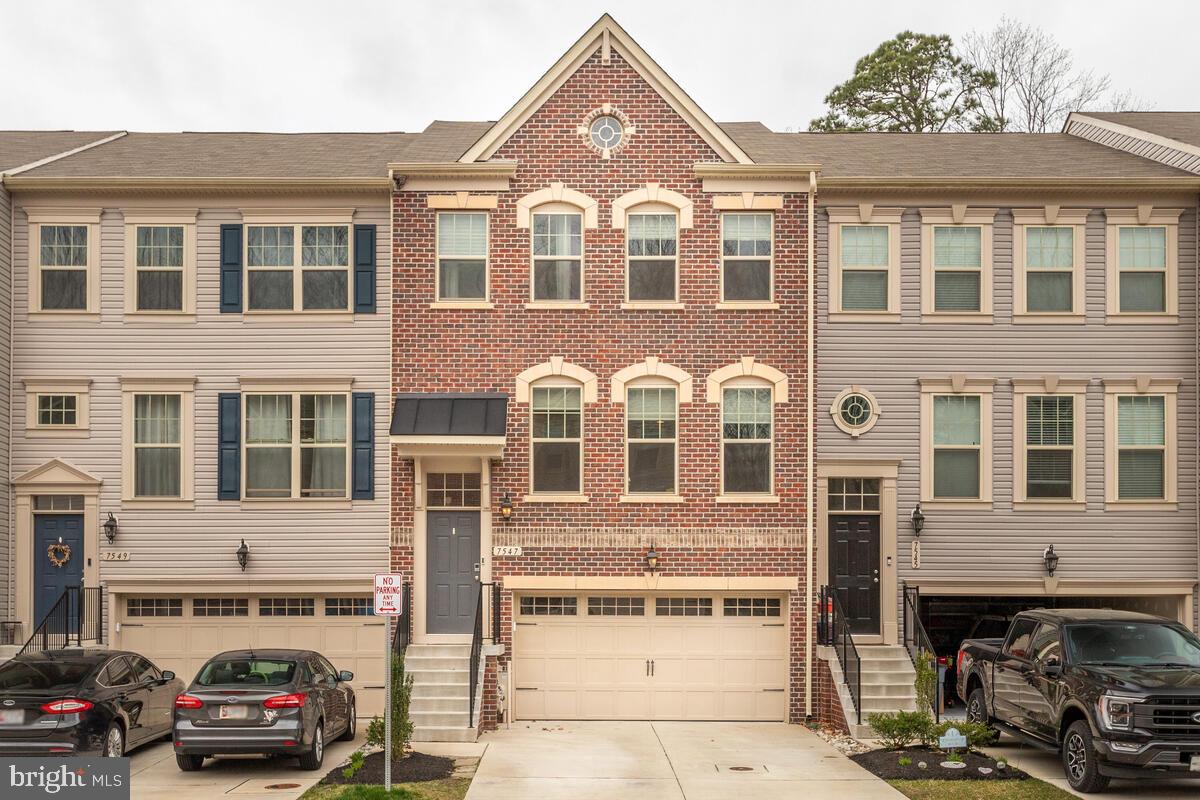 HOLLY RIDGE - Residential