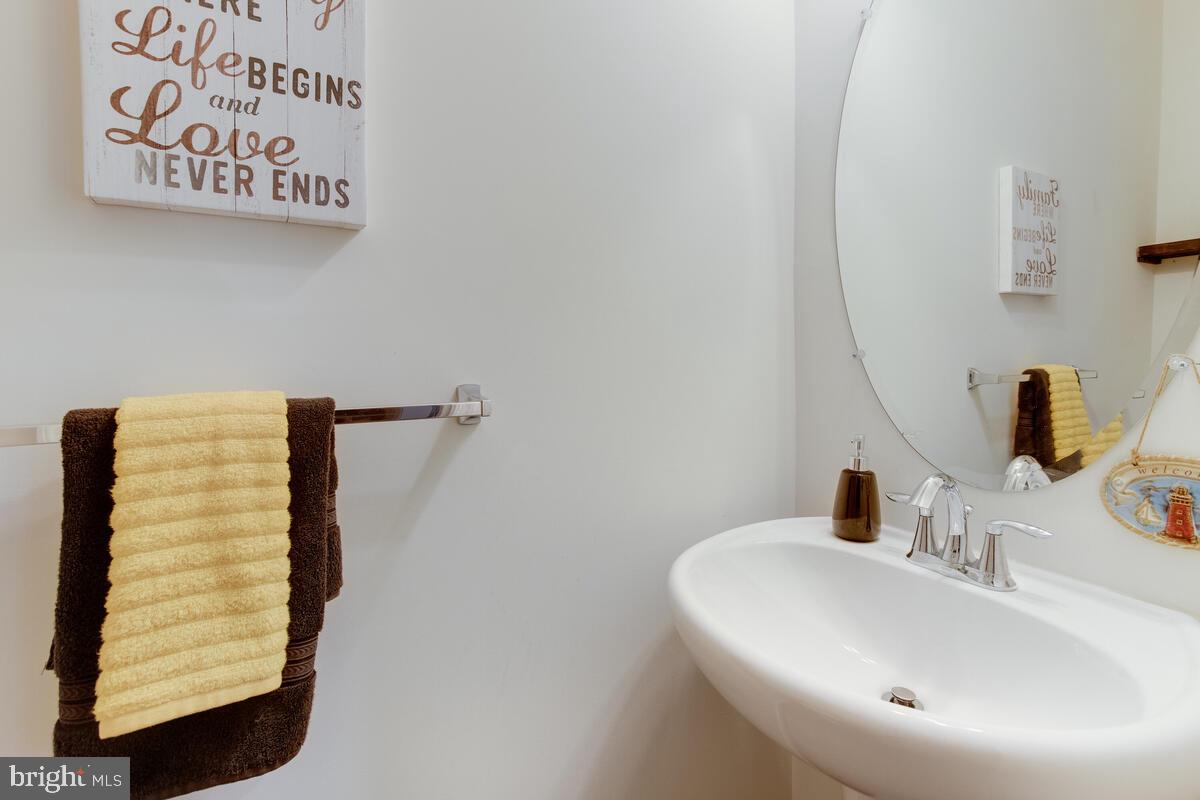 HOLLY RIDGE - Residential