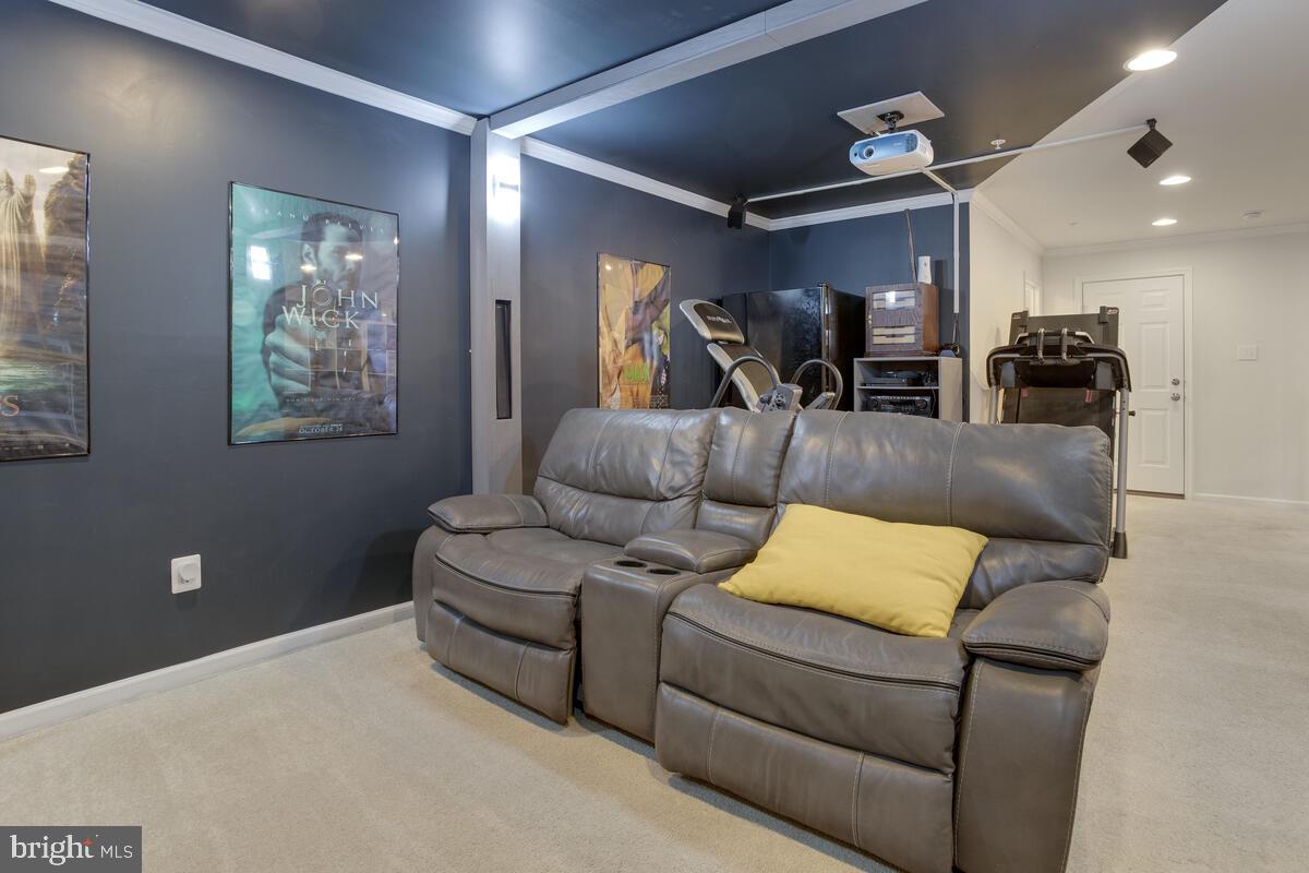 HOLLY RIDGE - Residential