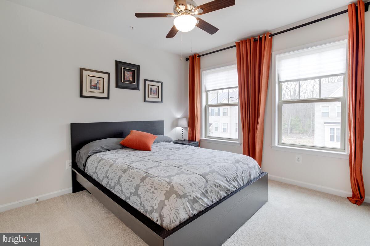 HOLLY RIDGE - Residential