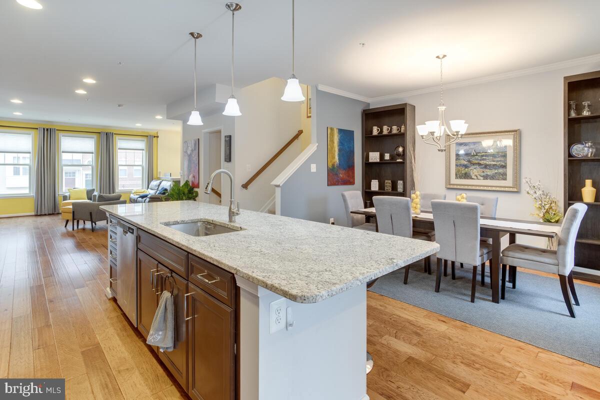 HOLLY RIDGE - Residential