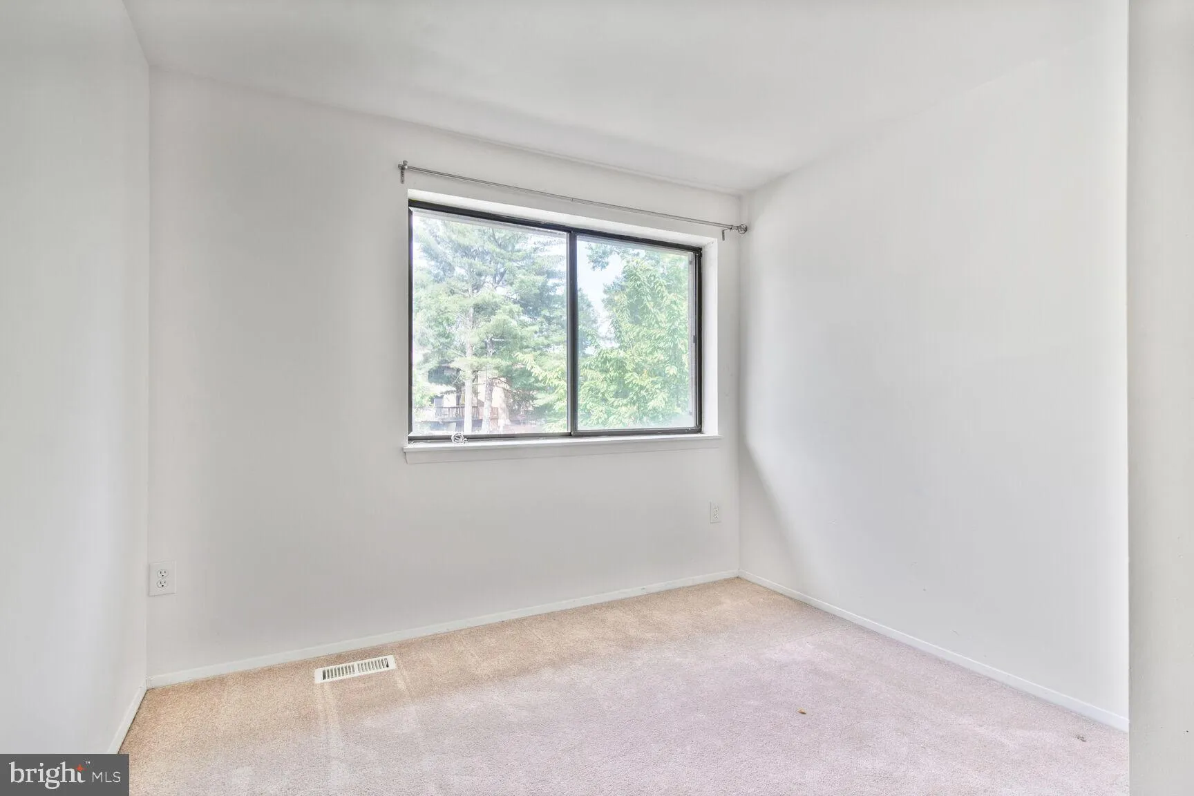 Columbia, Maryland 21045, United States, 4 Bedrooms Bedrooms, ,4 BathroomsBathrooms,Residential,Active,146668