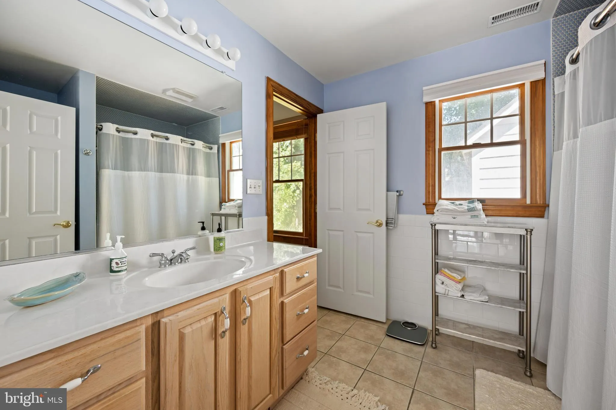 Bethany Beach, Delaware 19930, United States, 4 Bedrooms Bedrooms, ,2 BathroomsBathrooms,Residential,Pending,210431