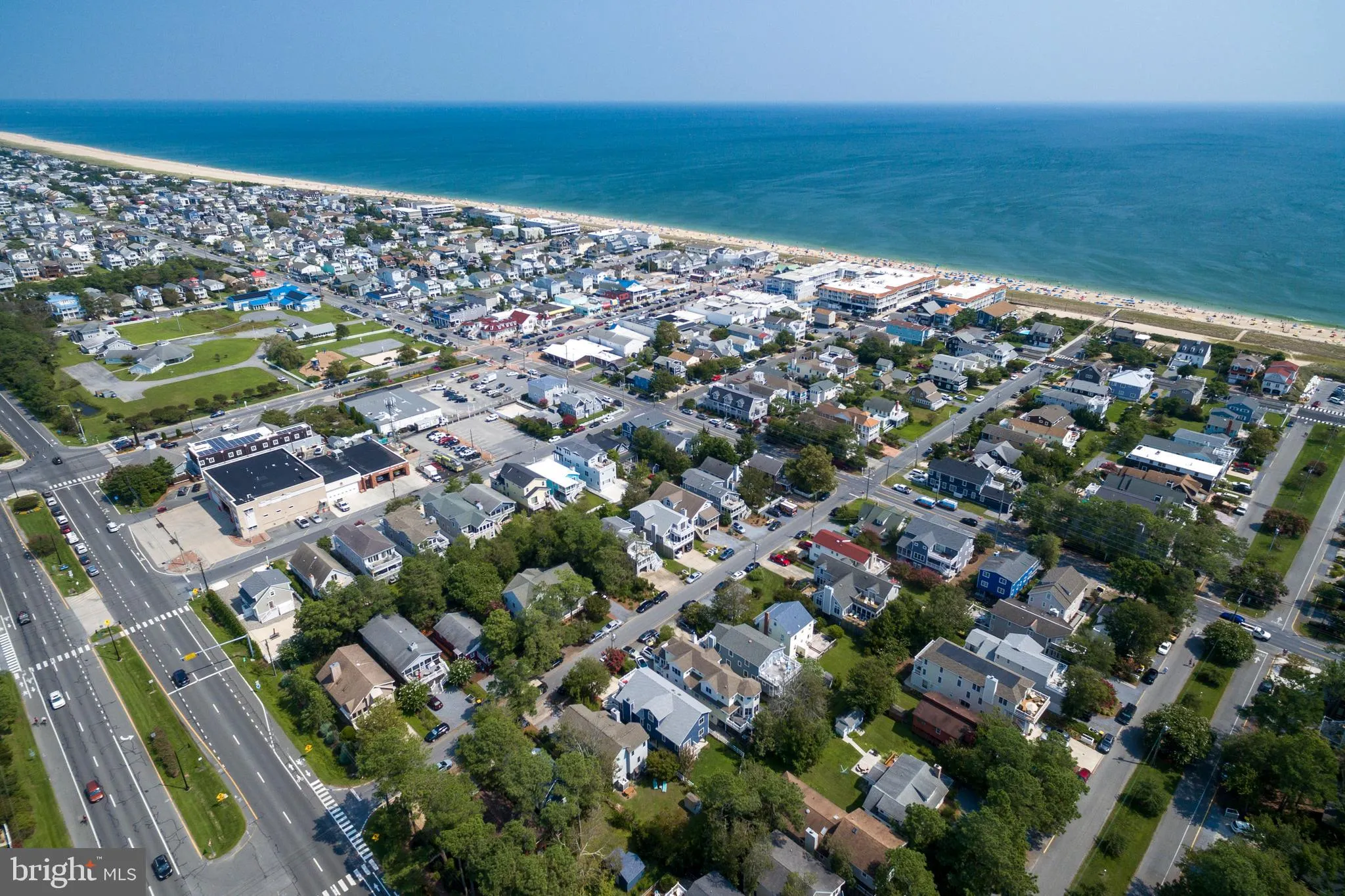 Bethany Beach, Delaware 19930, United States, 4 Bedrooms Bedrooms, ,2 BathroomsBathrooms,Residential,Pending,210431