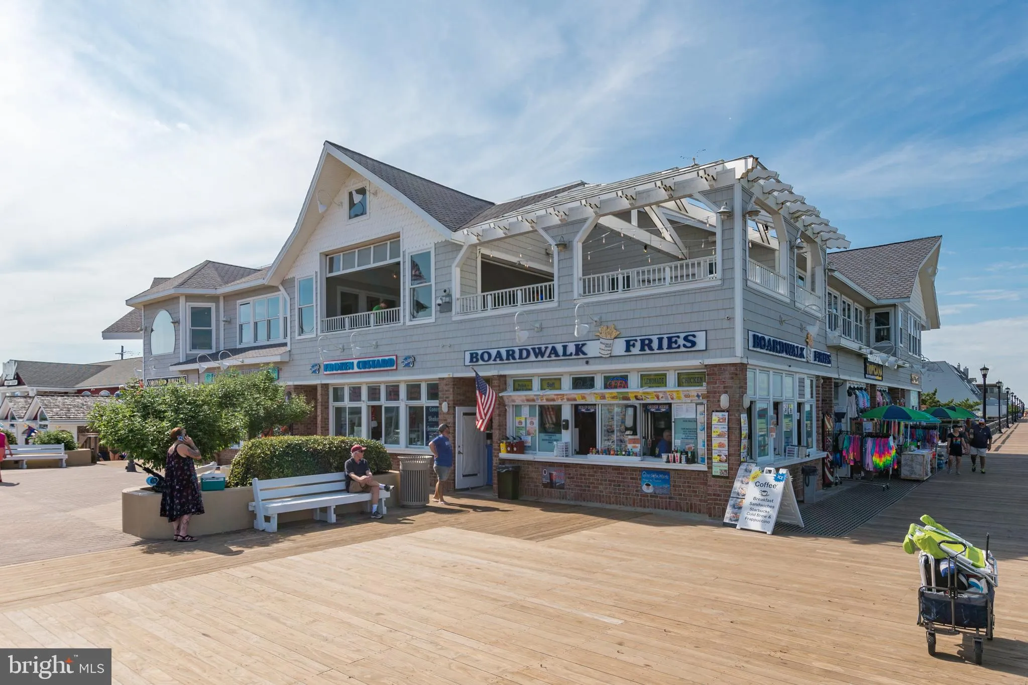 Bethany Beach, Delaware 19930, United States, 4 Bedrooms Bedrooms, ,2 BathroomsBathrooms,Residential,Pending,210431