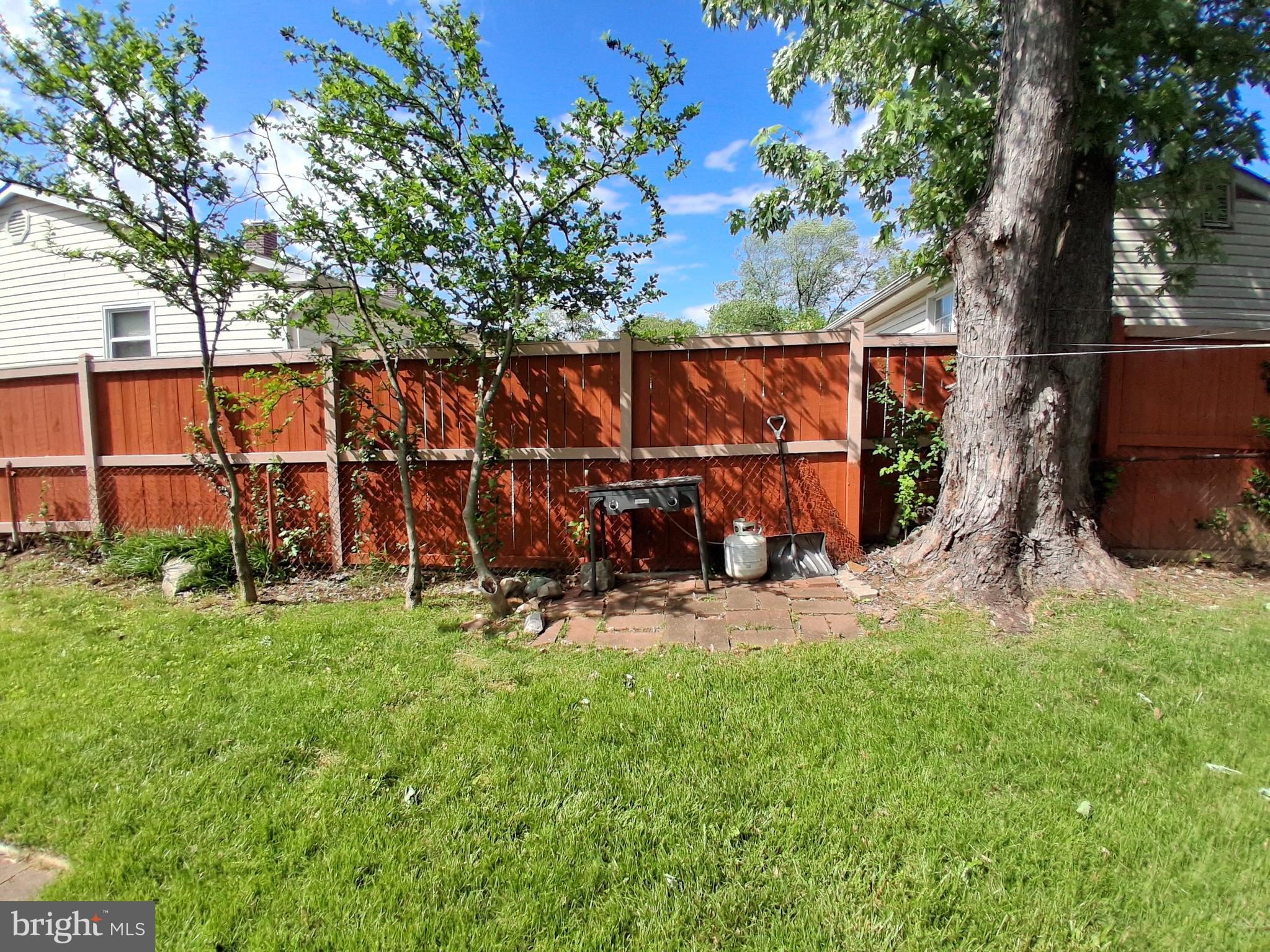 MARYLAND CITY - Residential