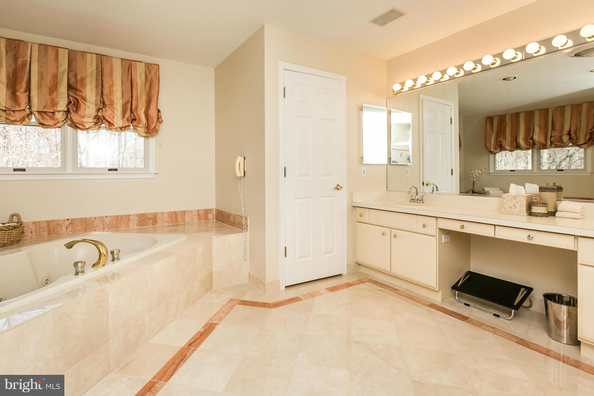 MORRISVILLE - Residential