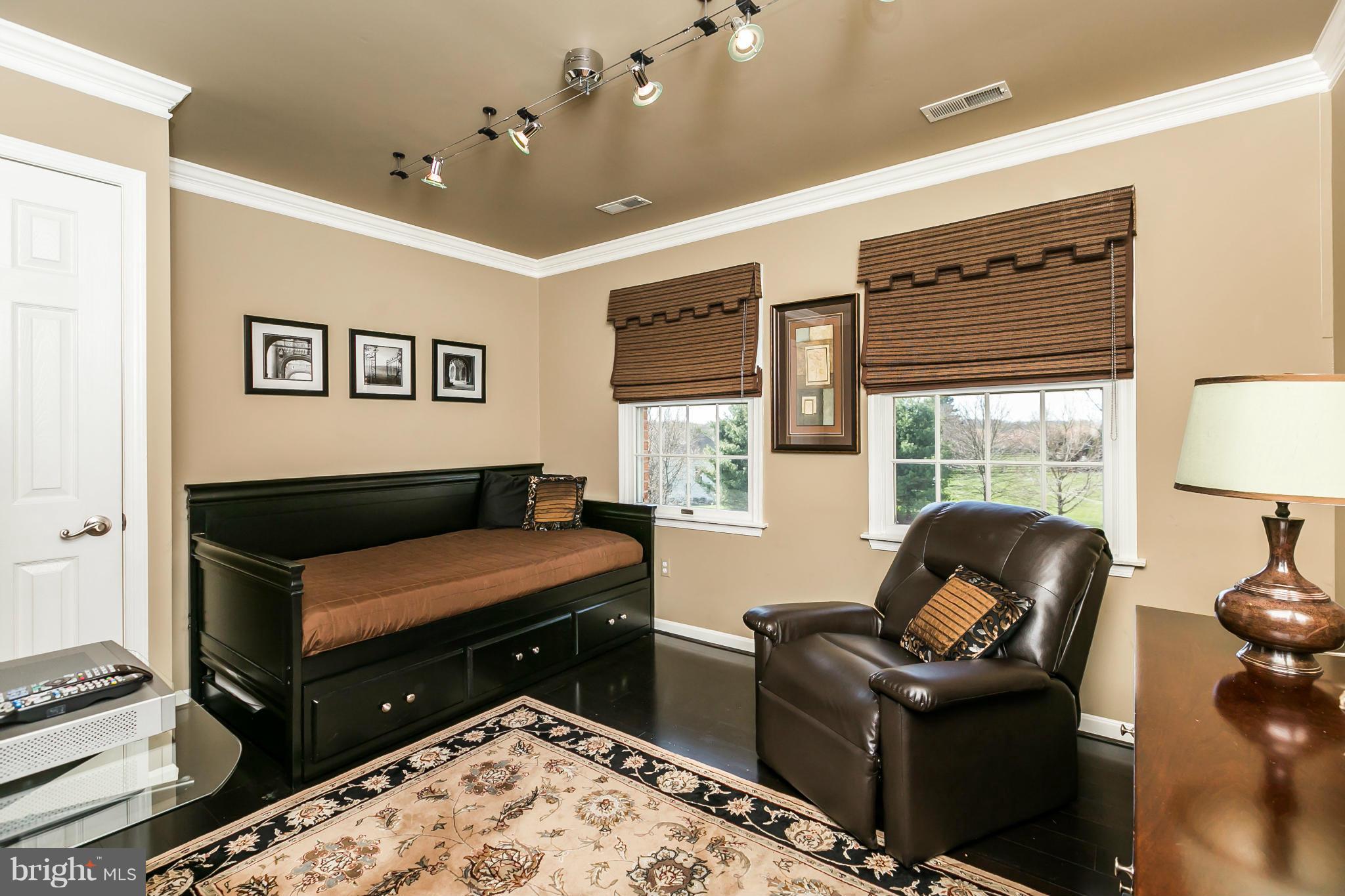 MORRISVILLE - Residential