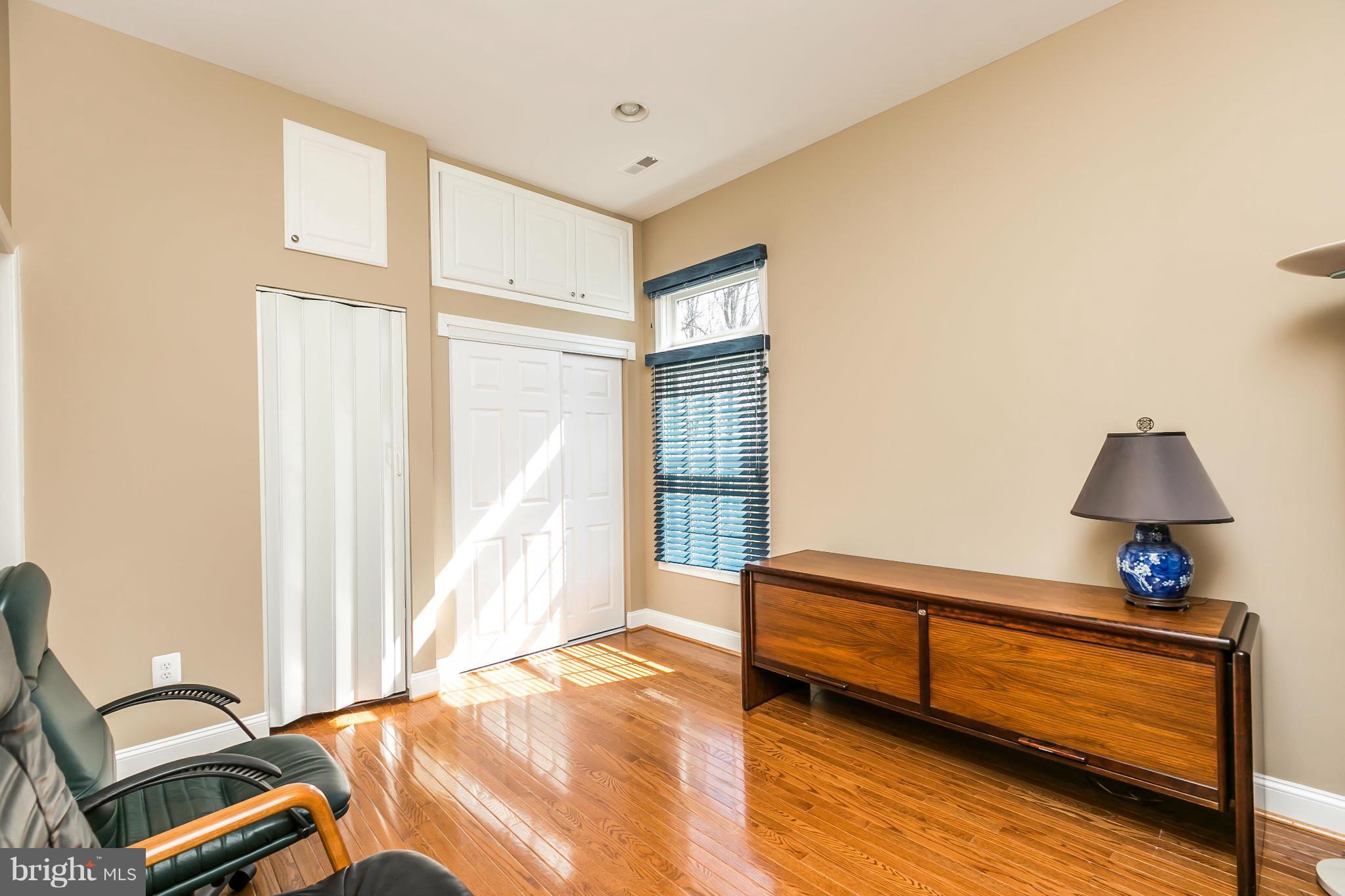 MORRISVILLE - Residential