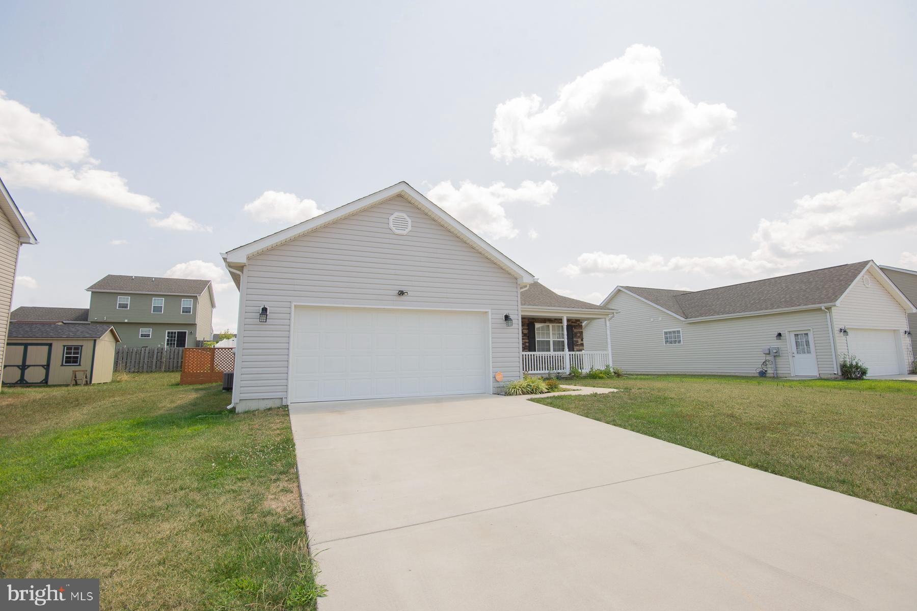 HERITAGE HILLS - Residential