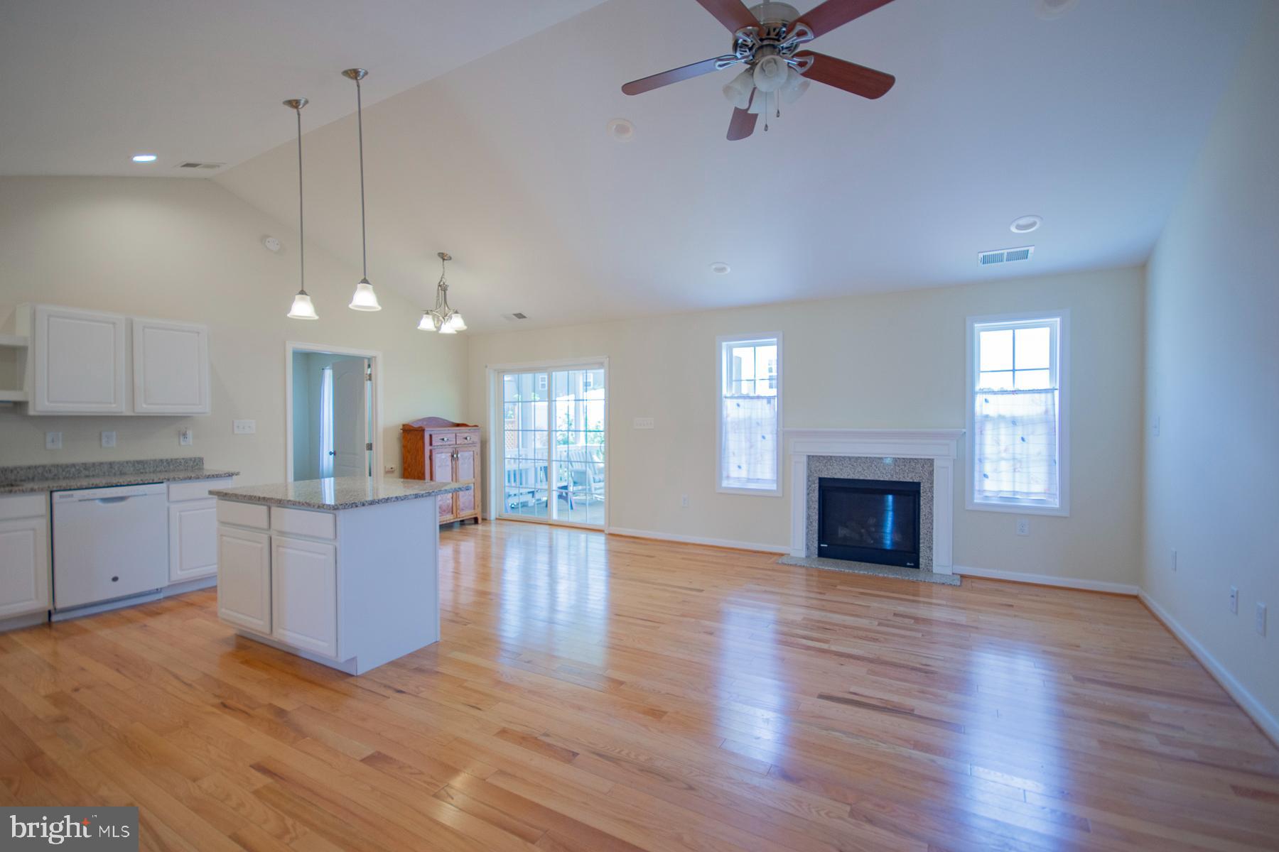 HERITAGE HILLS - Residential