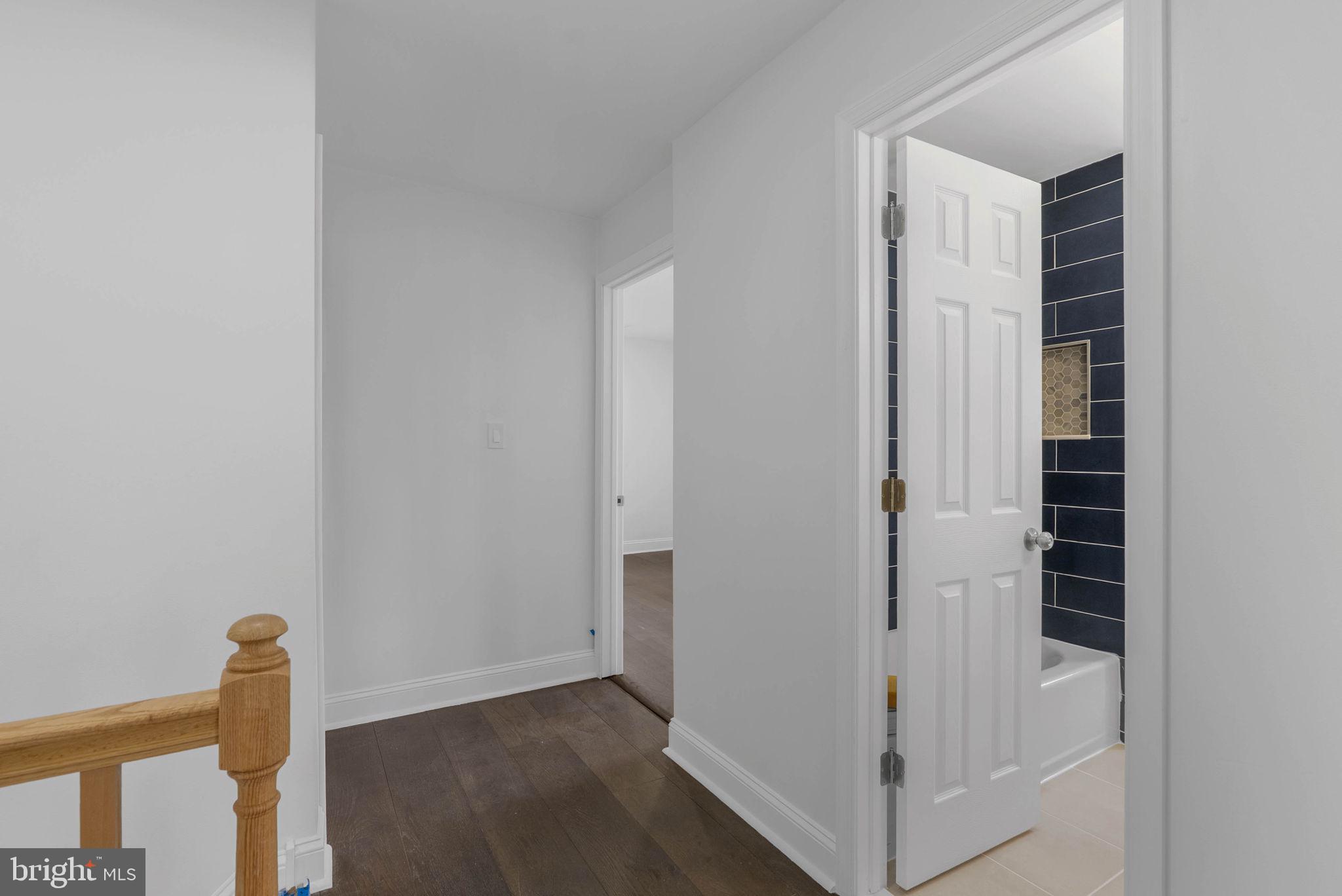 COLLEGE PARK - Residential