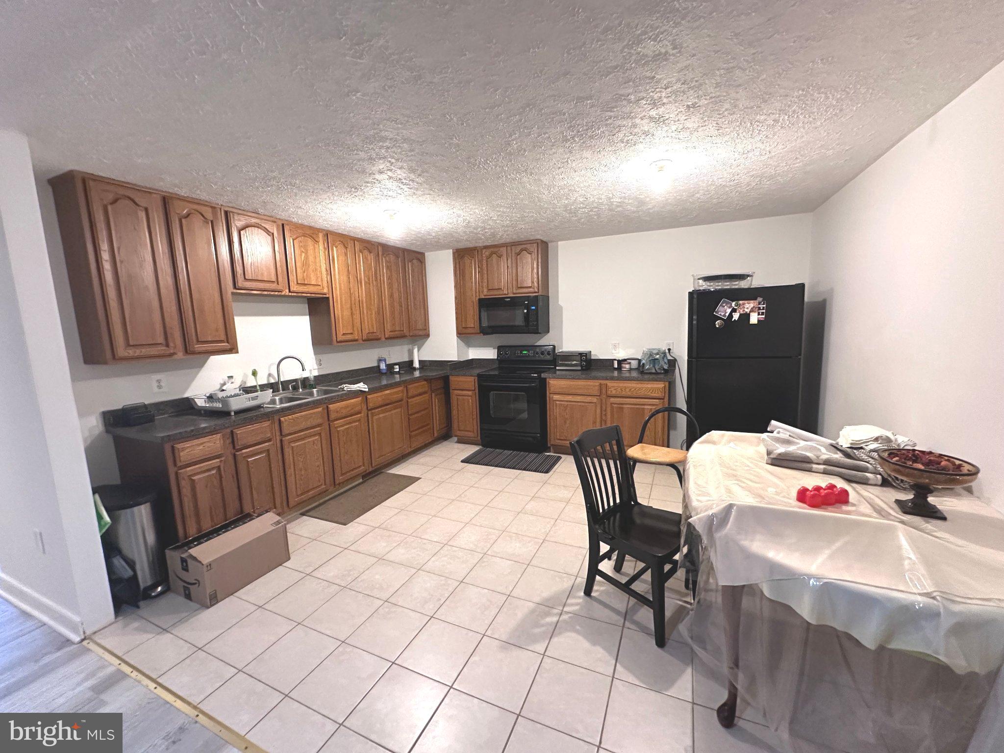 DALE CITY - Residential Lease