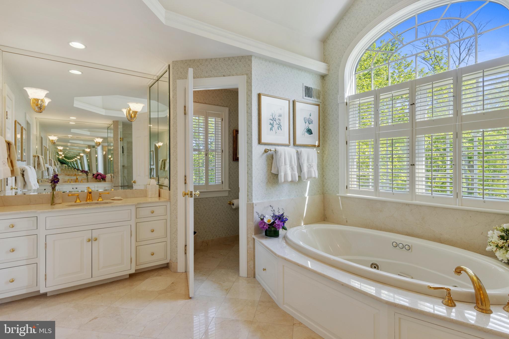 LEOPARD LAKES - Residential