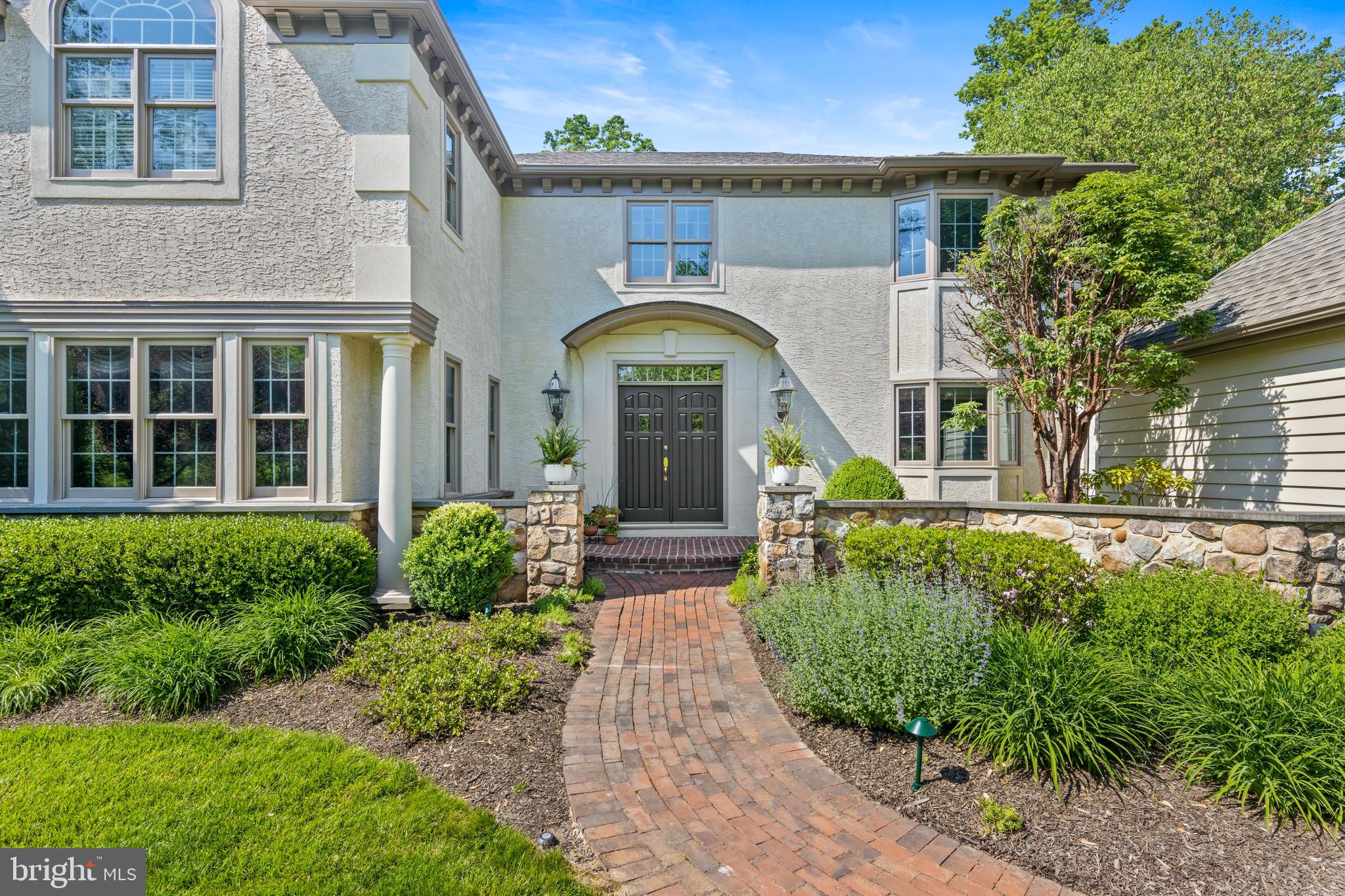 LEOPARD LAKES - Residential