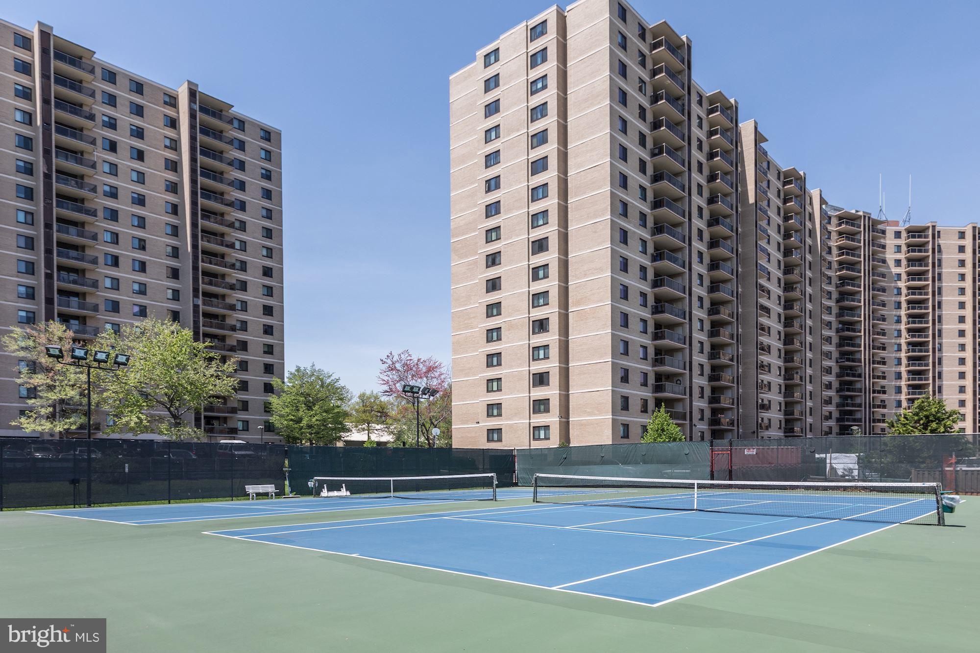 WATERGATE AT LANDMARK - Residential