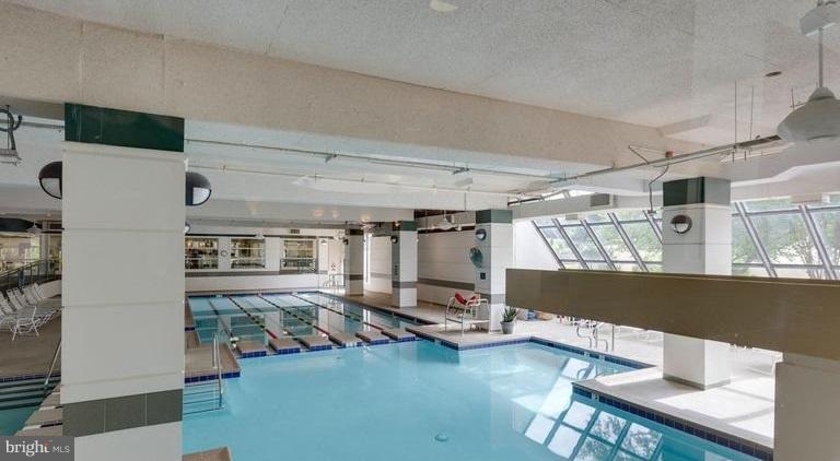 WATERGATE AT LANDMARK - Residential