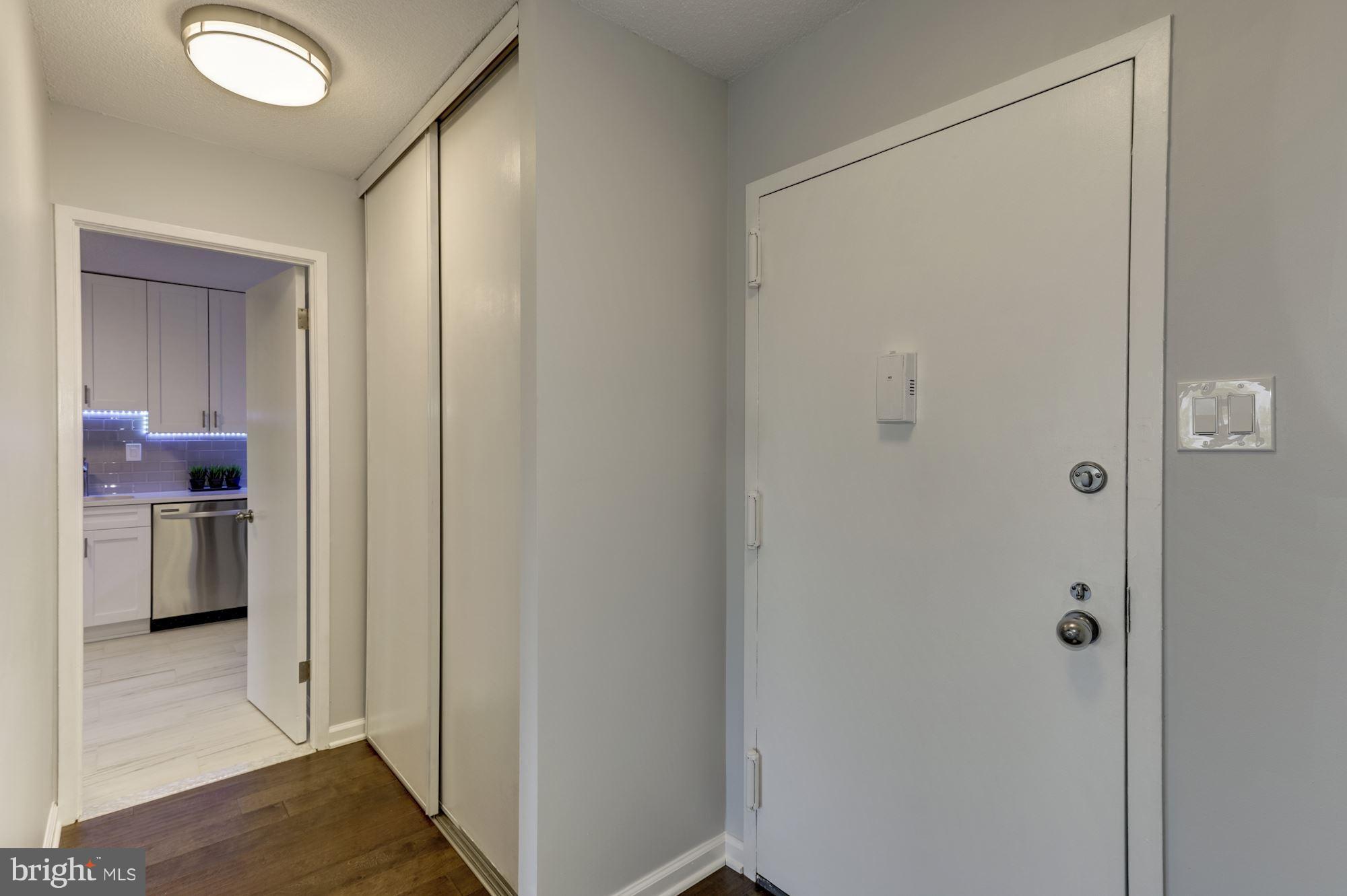 WATERGATE AT LANDMARK - Residential