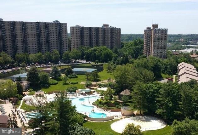WATERGATE AT LANDMARK - Residential