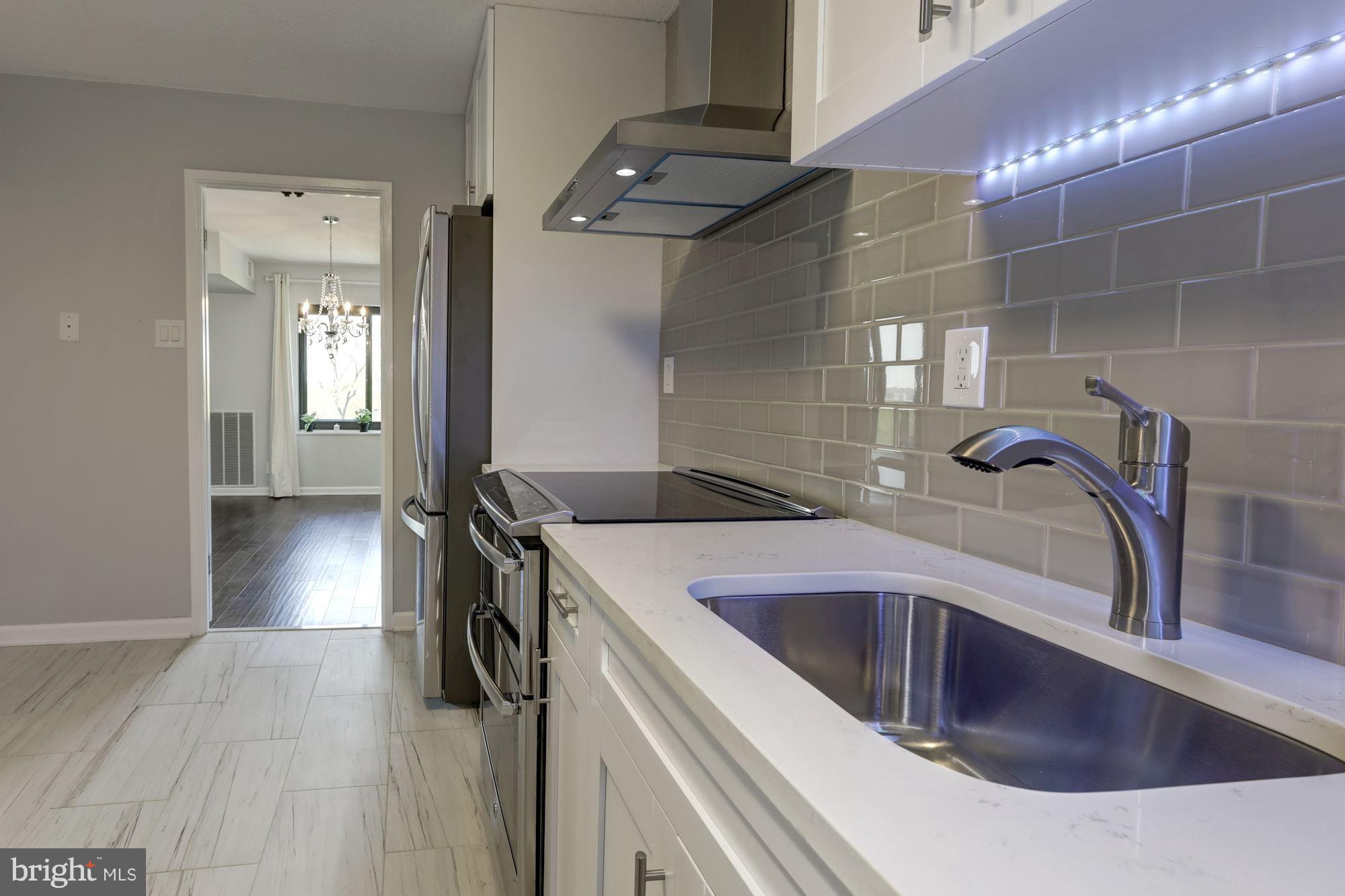 WATERGATE AT LANDMARK - Residential