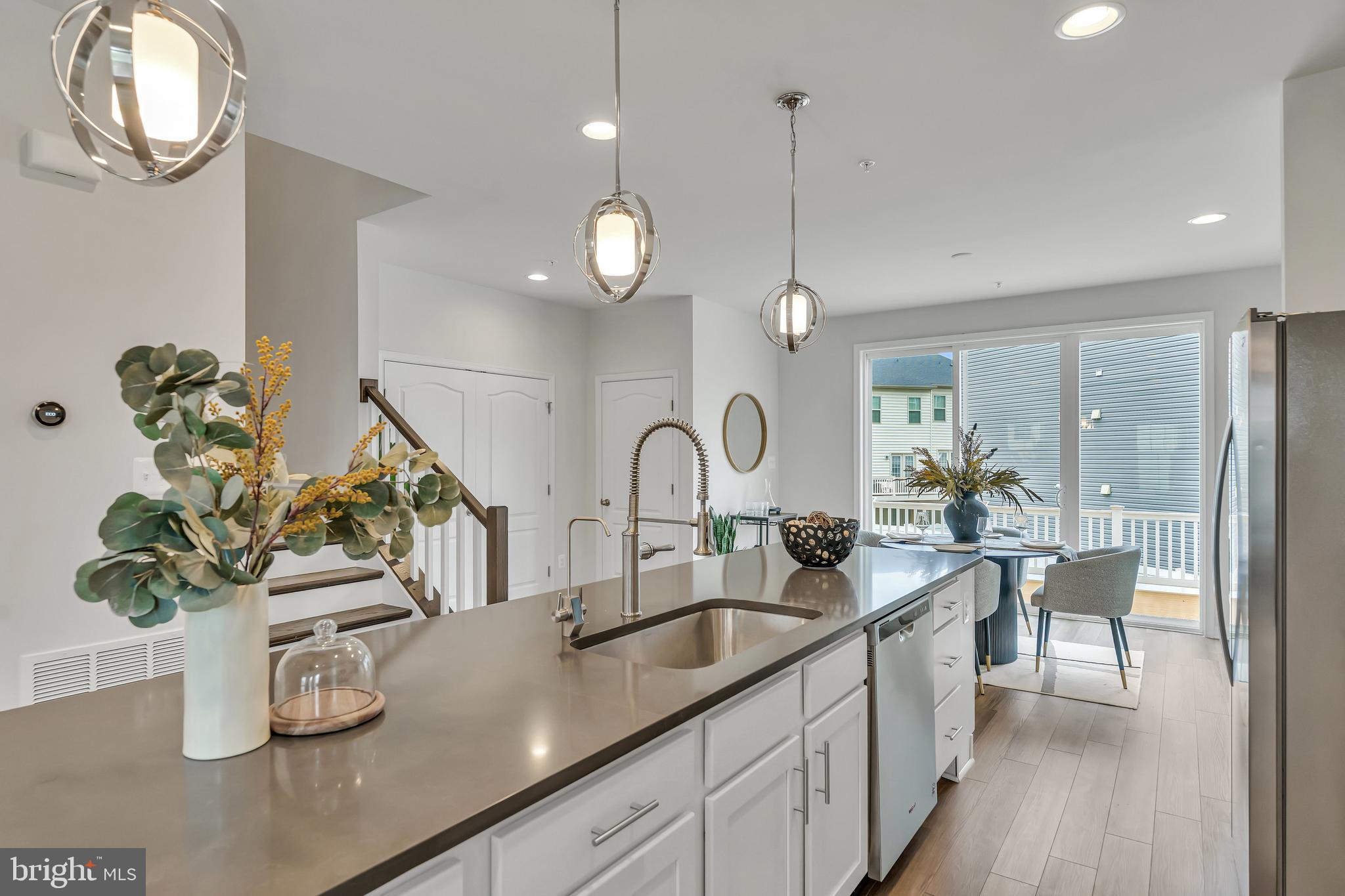 JEFFERSON PLACE - Residential