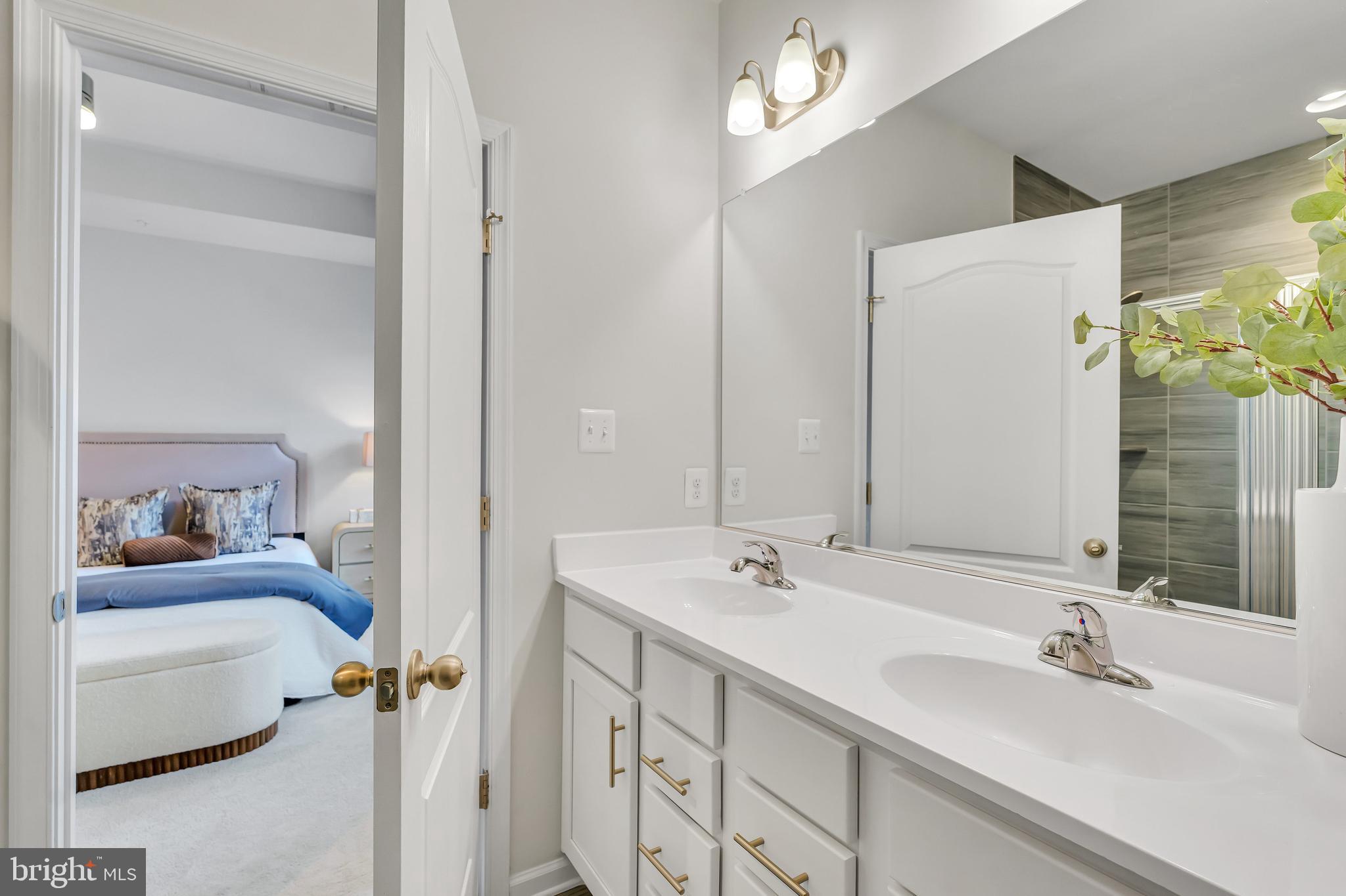 JEFFERSON PLACE - Residential