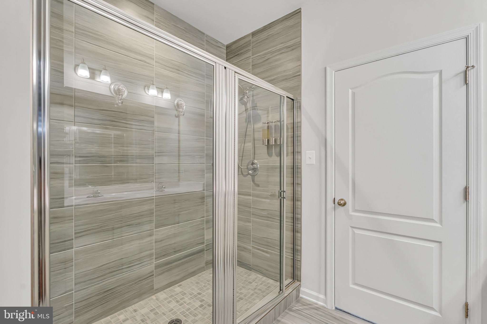 JEFFERSON PLACE - Residential