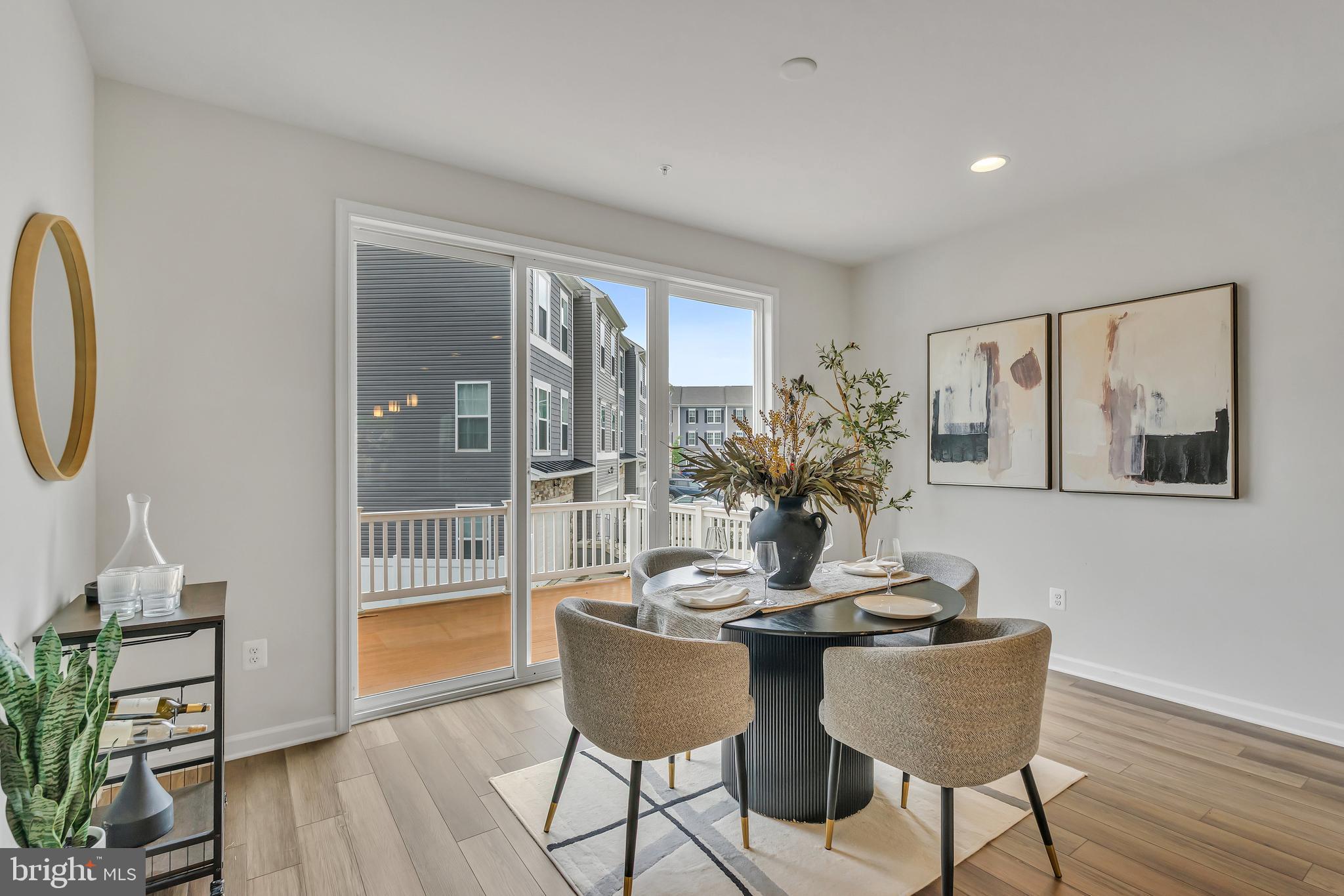 JEFFERSON PLACE - Residential