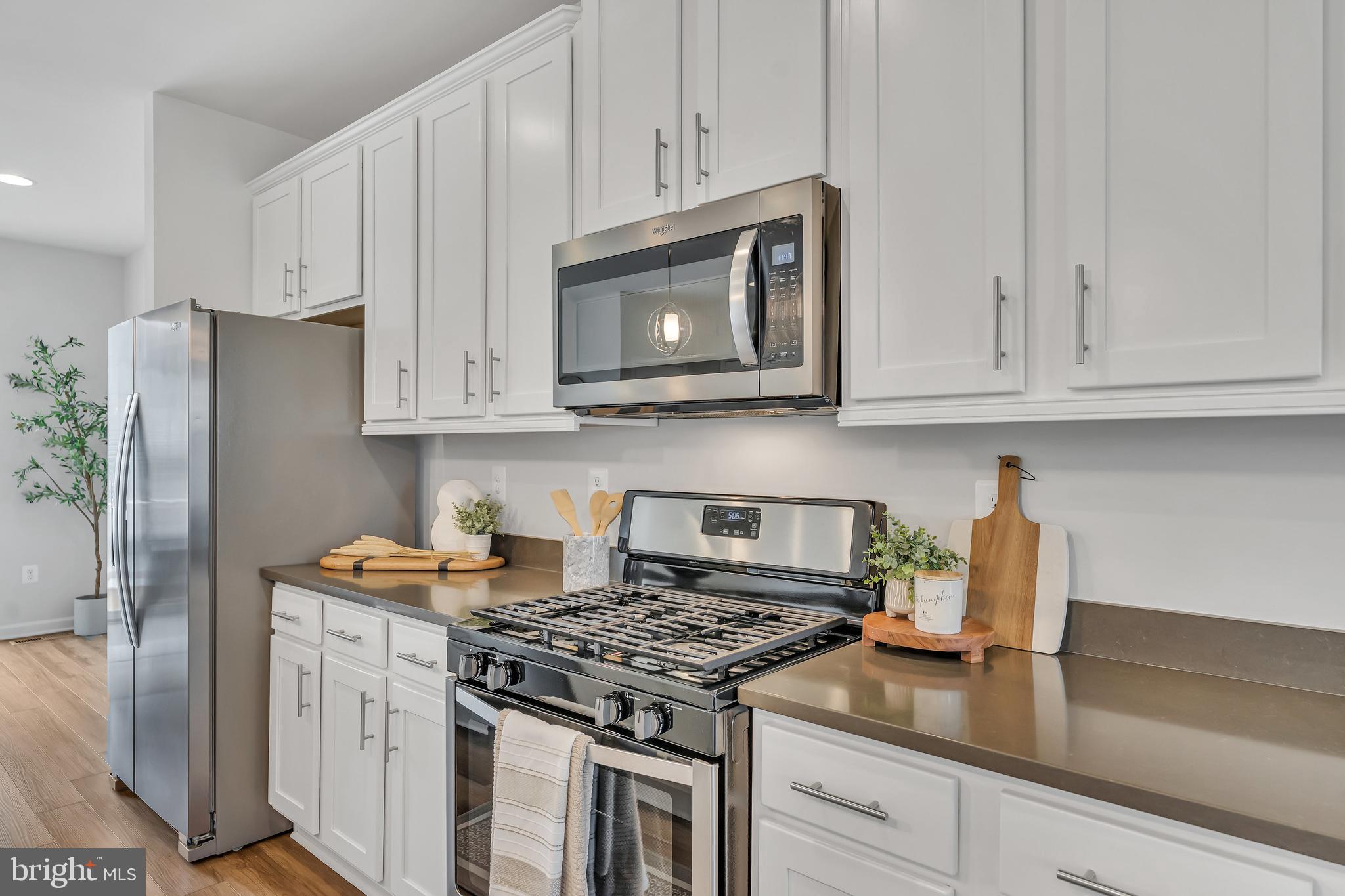 JEFFERSON PLACE - Residential