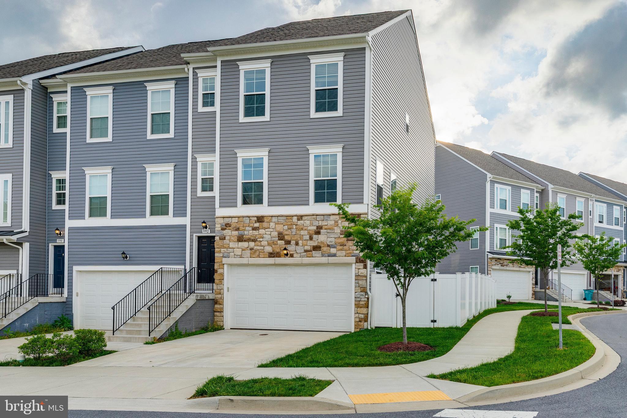 JEFFERSON PLACE - Residential