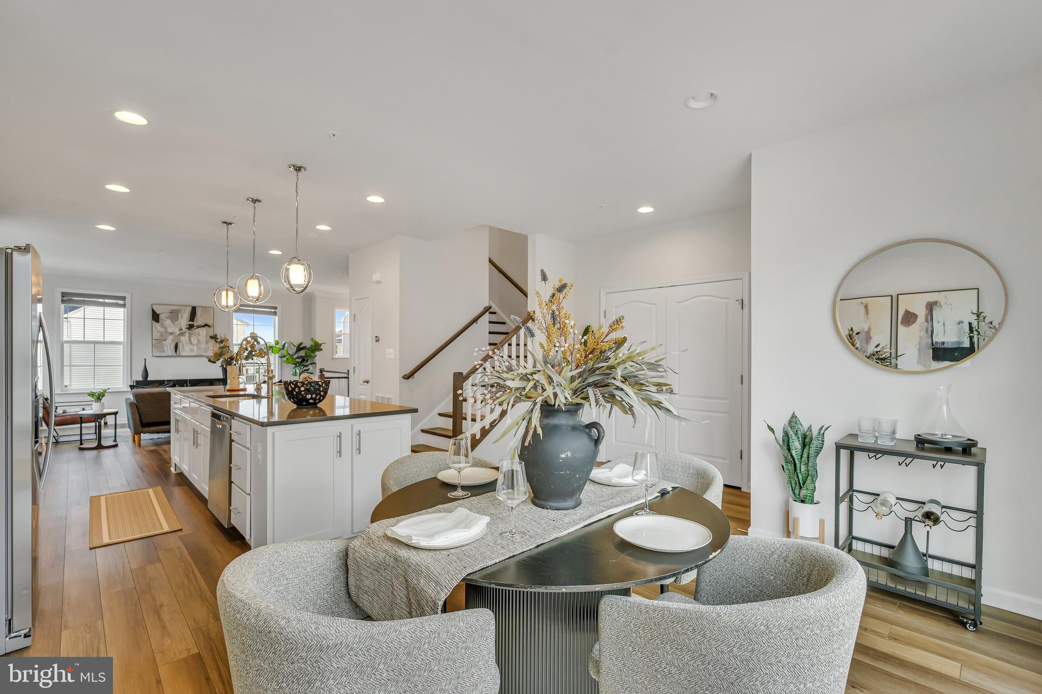 JEFFERSON PLACE - Residential