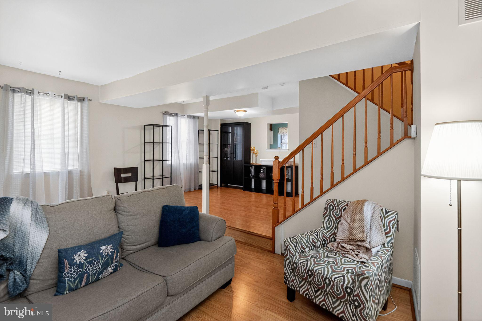 DALE CITY - Residential