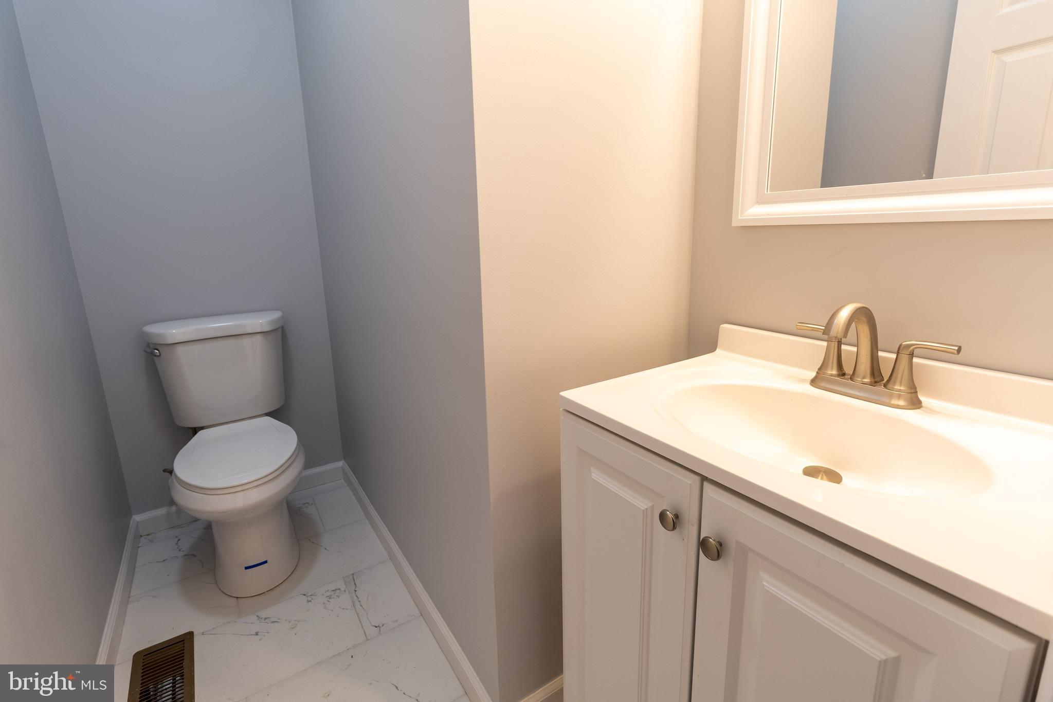 STEWART HILL - Residential Lease