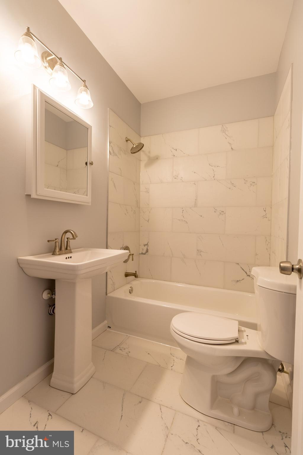 STEWART HILL - Residential Lease