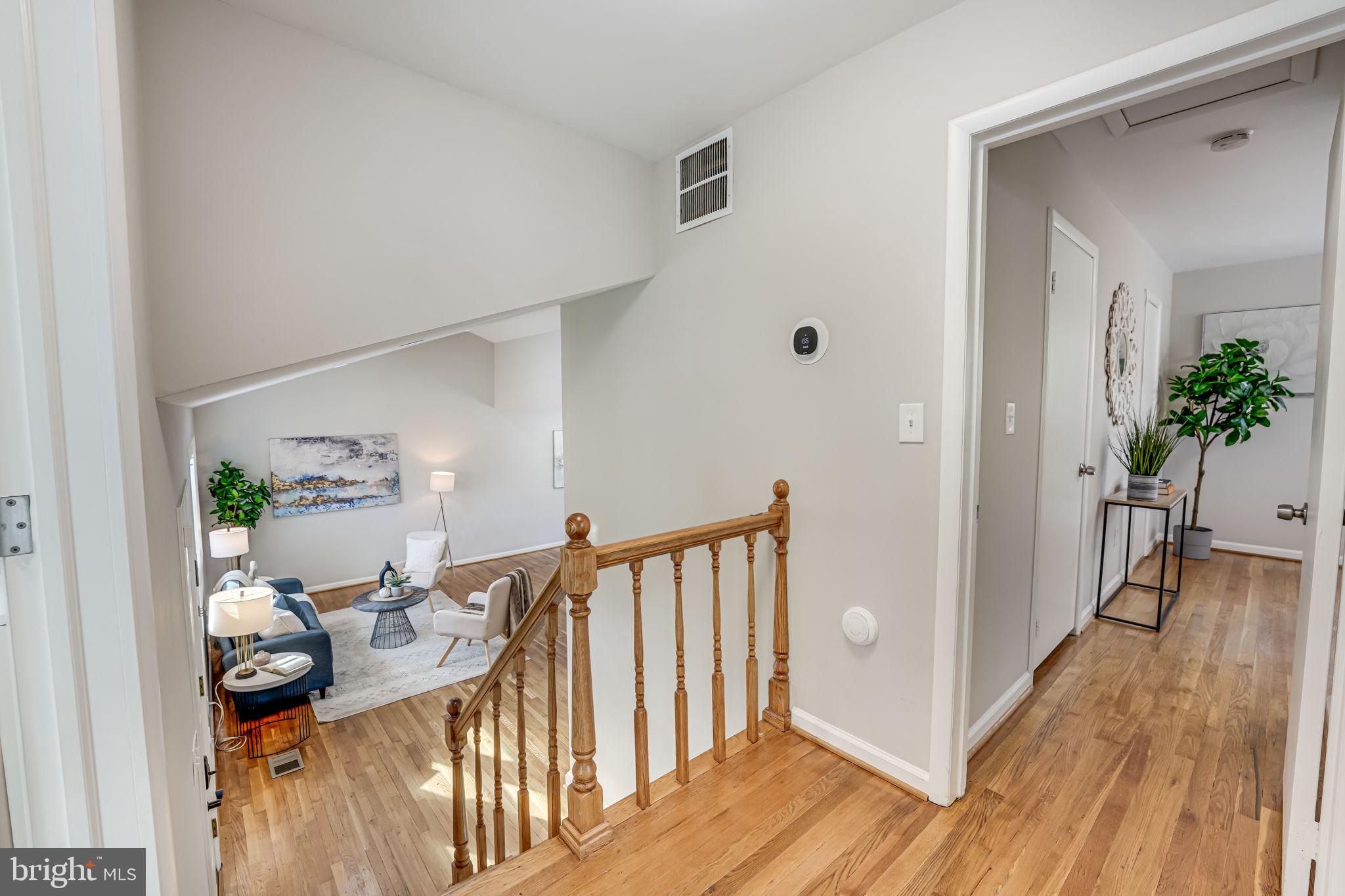 NEWPORT HILLS - Residential