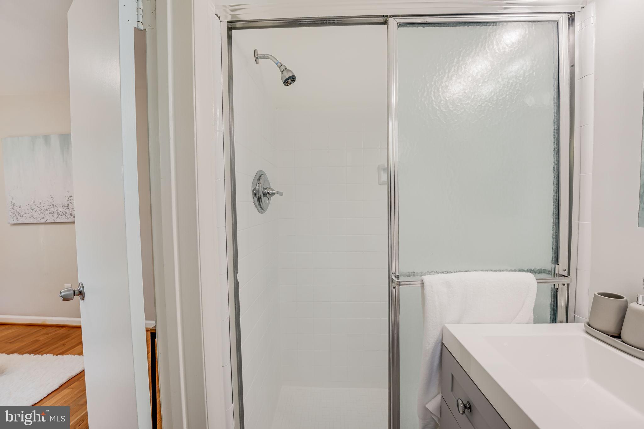 NEWPORT HILLS - Residential