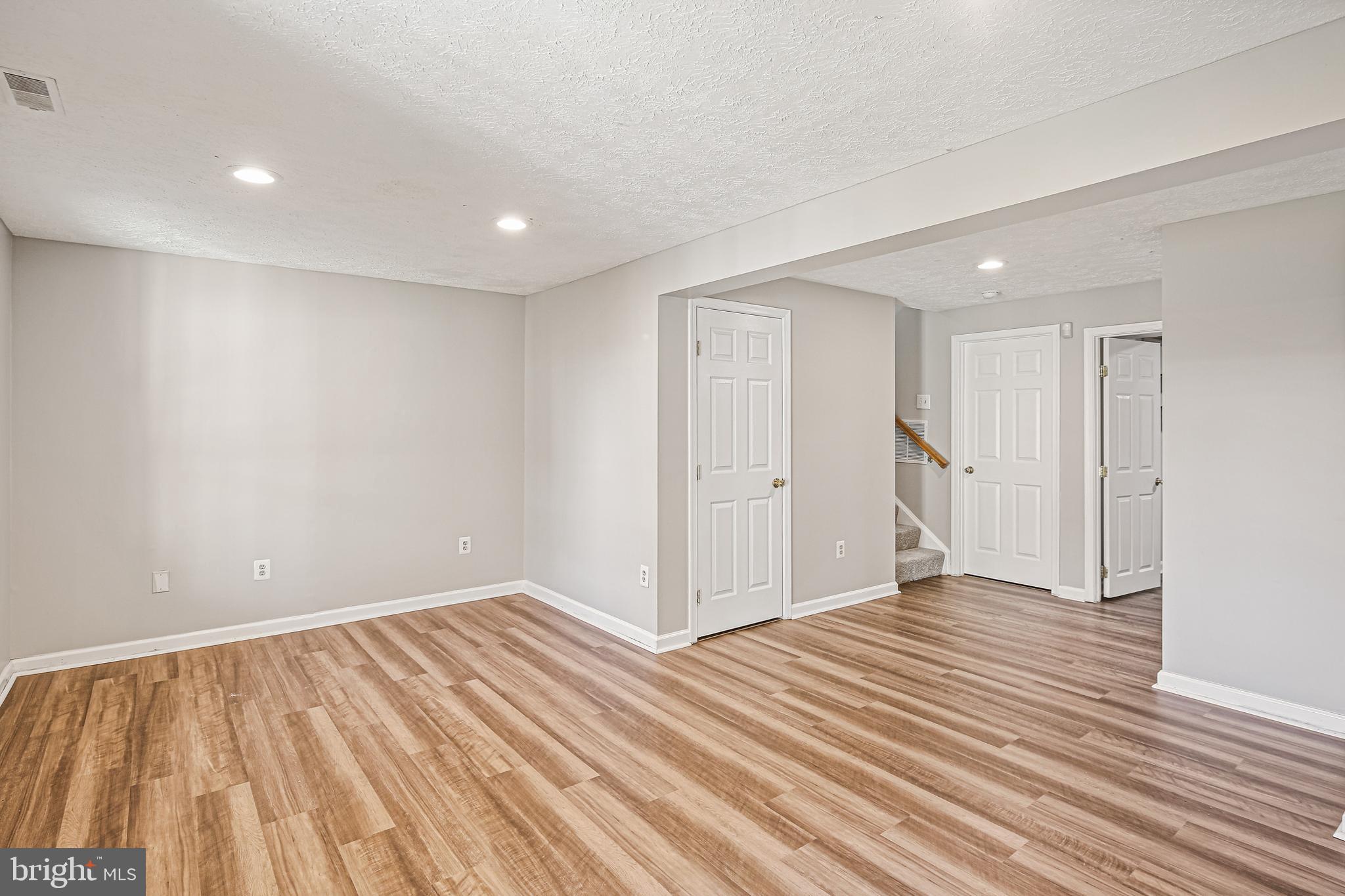 BRANTWOOD AT WHITEMARSH - Residential Lease