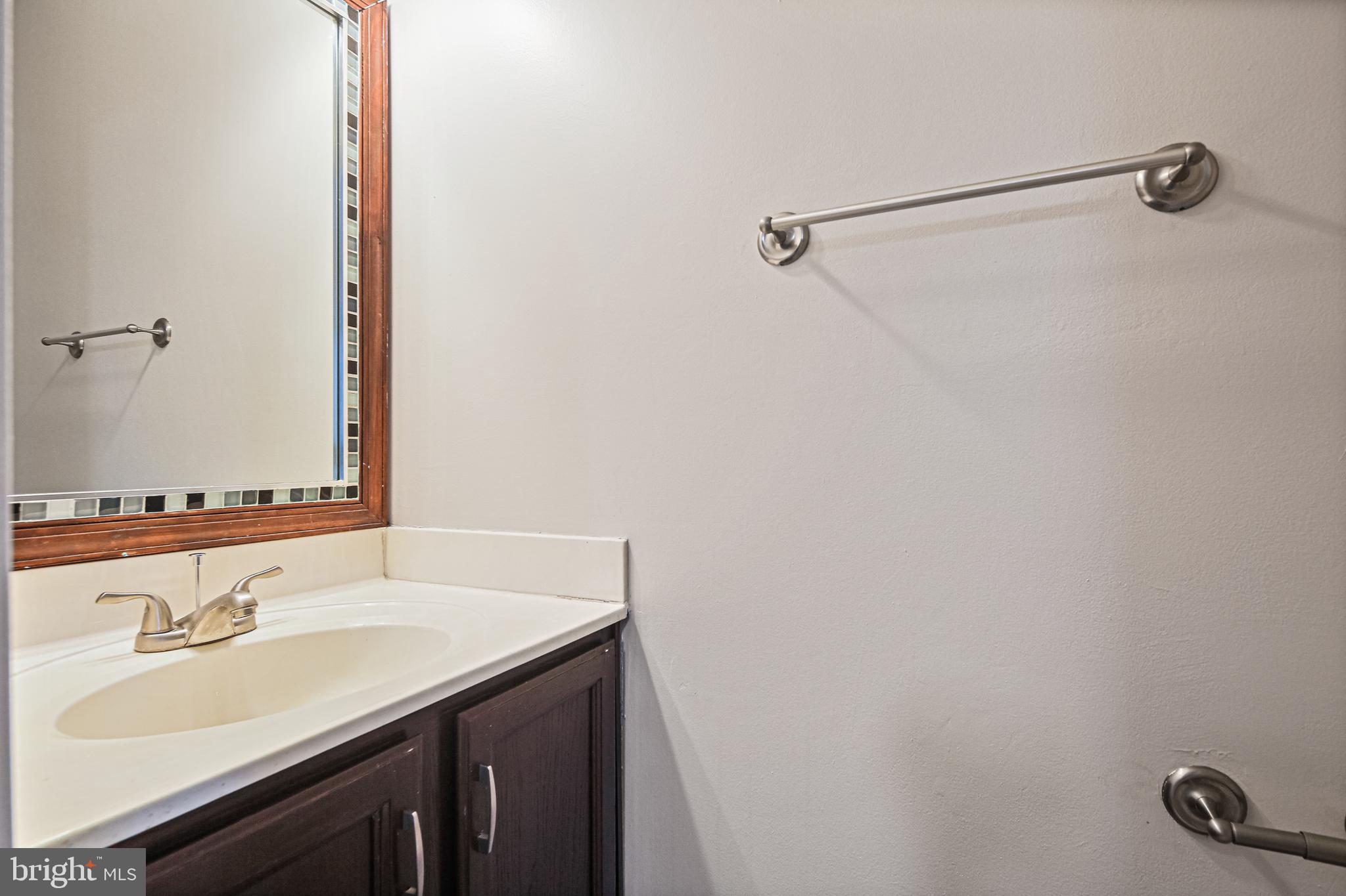 BRANTWOOD AT WHITEMARSH - Residential Lease