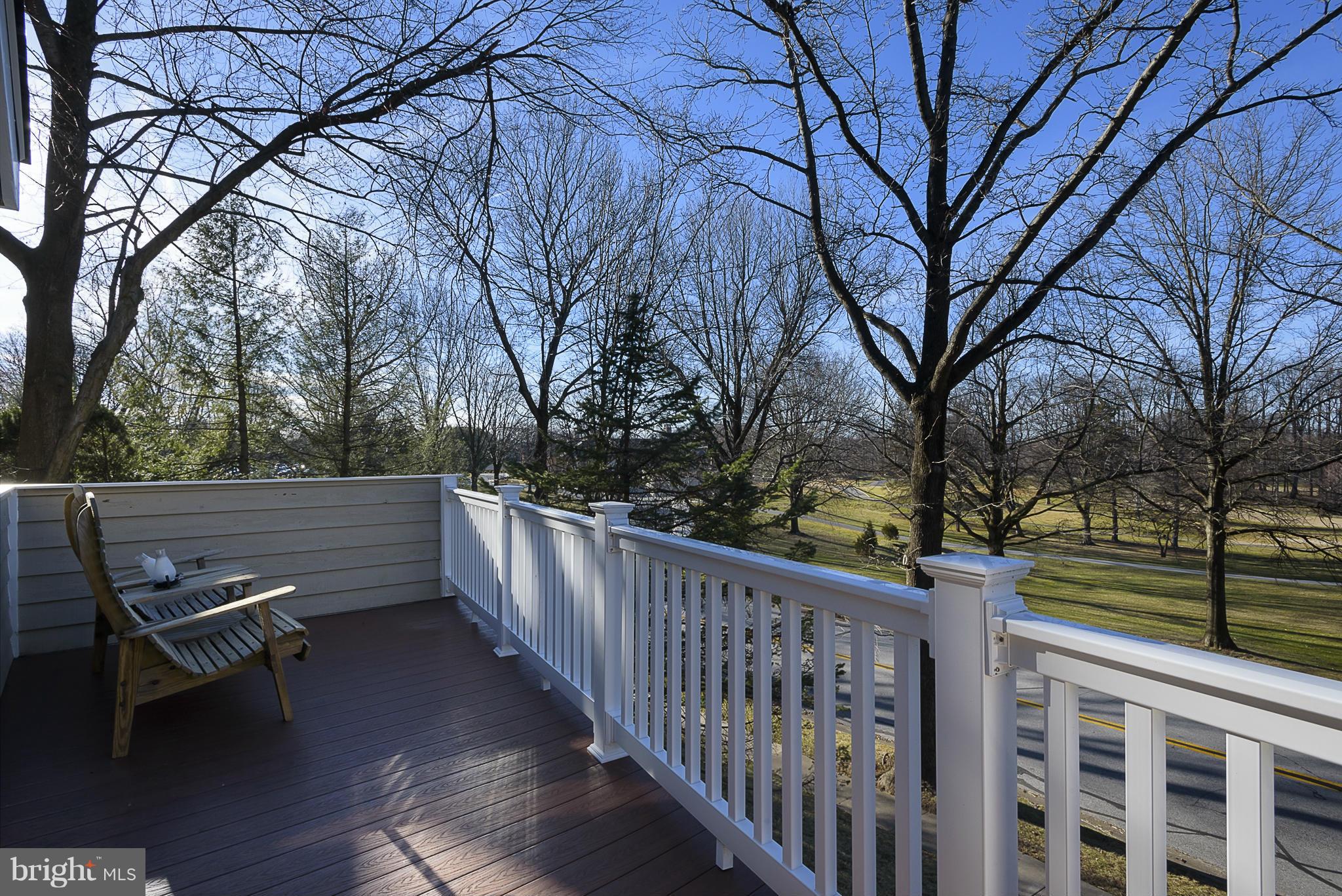 HOBBITS GLEN - Residential