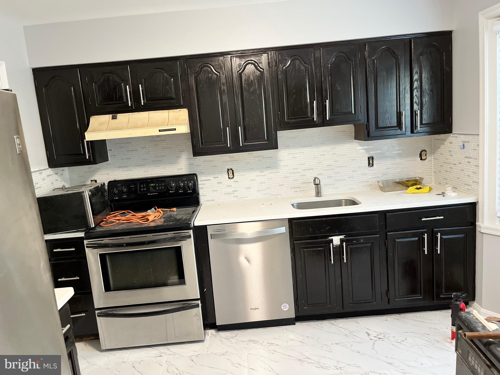 3819 OGILVIE COURT