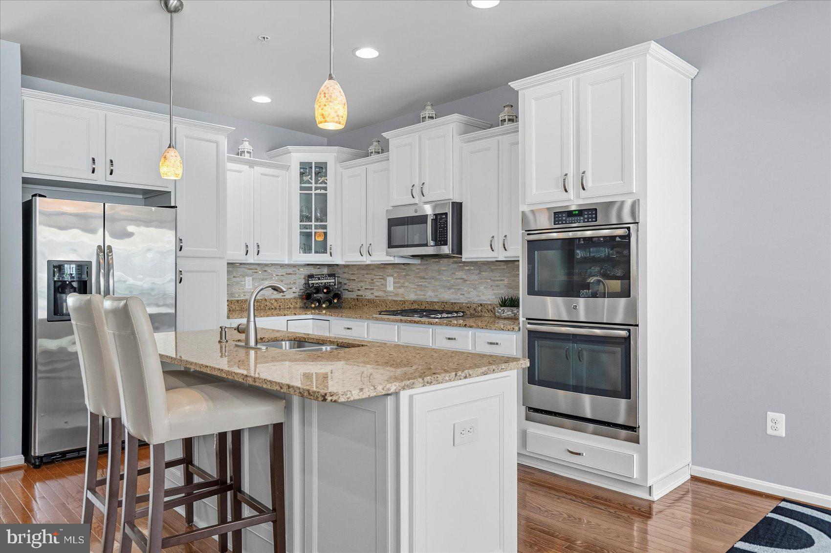 7926 SILVER OAK ROAD