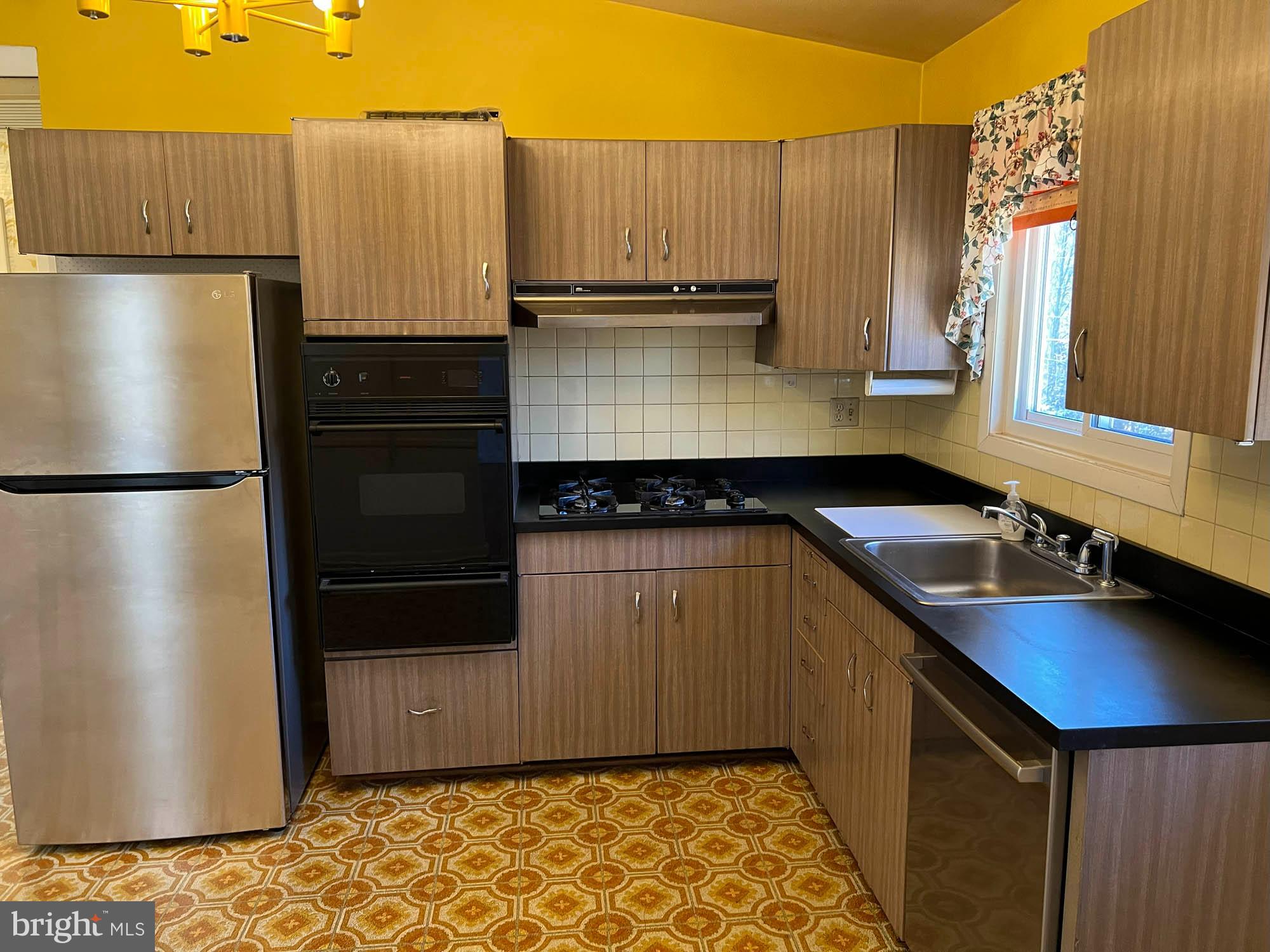 COURTHAVEN - Residential