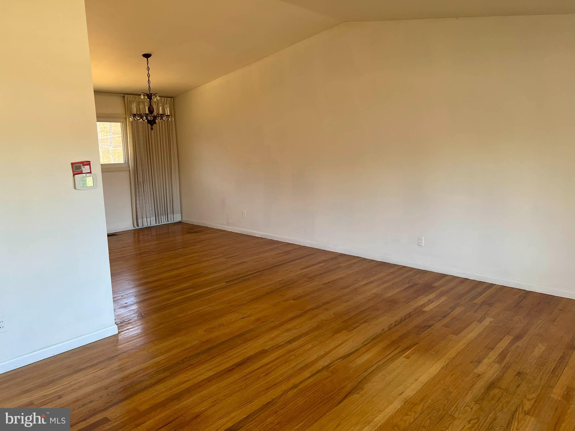 COURTHAVEN - Residential