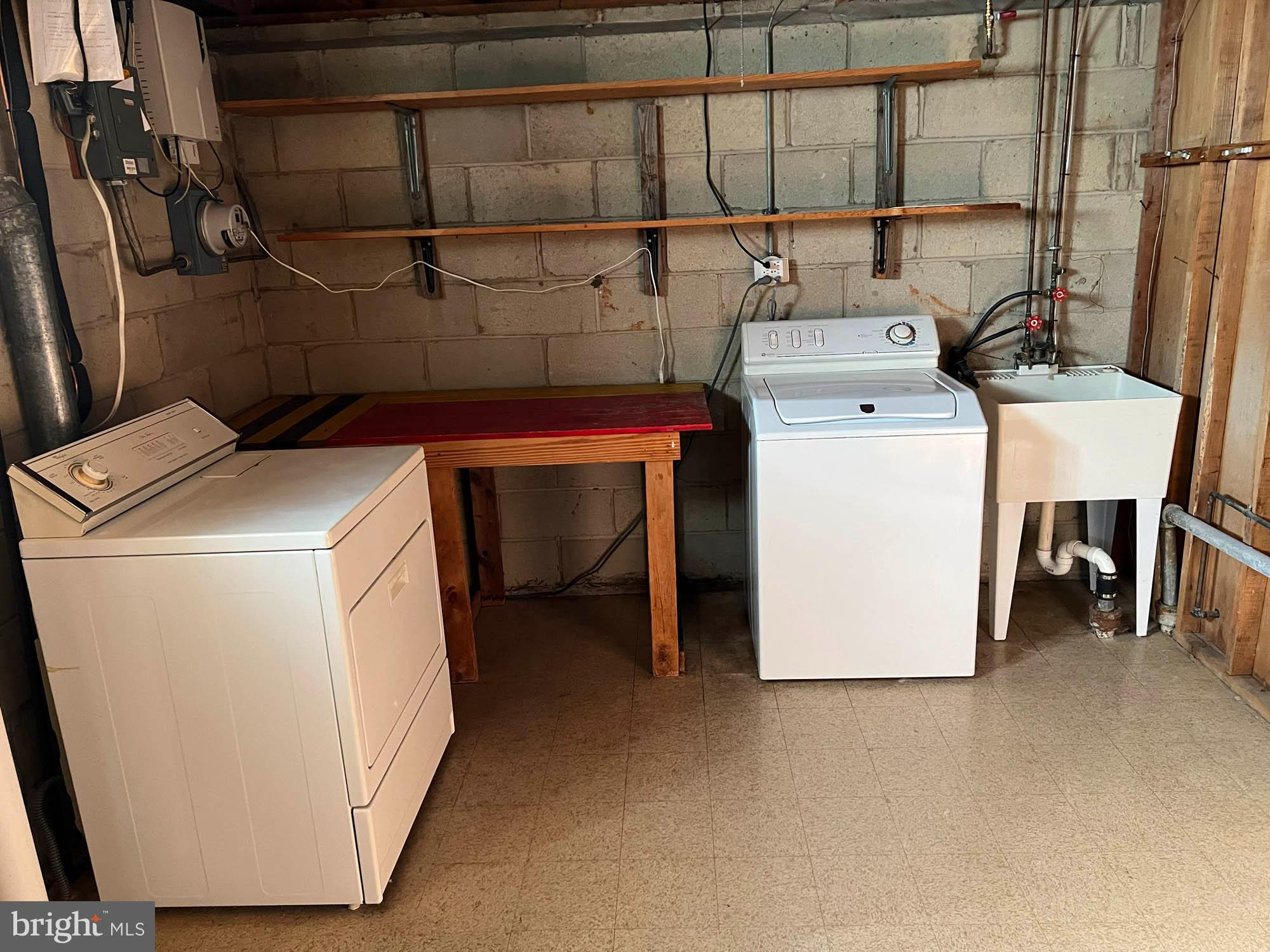 COURTHAVEN - Residential