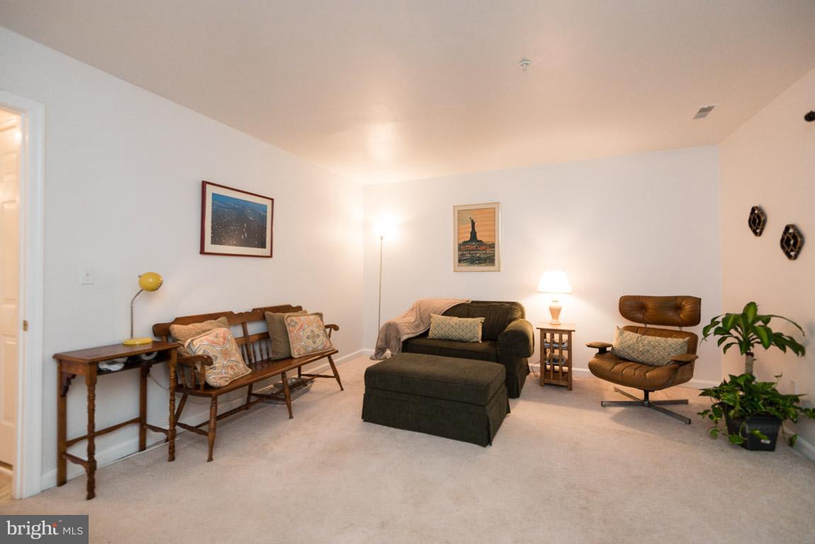 WOODS LANDING - Residential