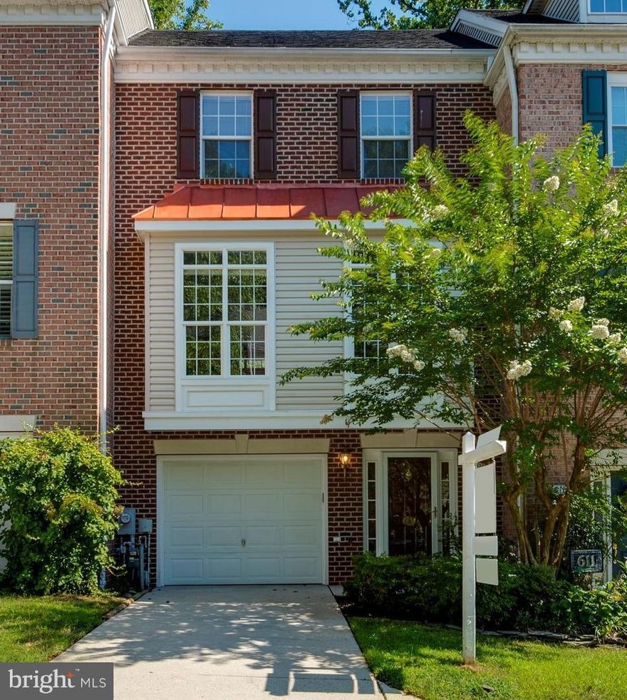 Move In Ready! This bright & spacious townhome in quiet Waters Edge at Woods Landing features a master suite w/ 2 walk-in closets, sep soaking tub & shower, hardwood floors, updated kitchen with stainless appliances, granite & butcher block counters, private patio & deck, 9 ft+ ceilings, den, attached garage, new HVAC & much more! Just steps to water access & pier on the Little Magothy River.