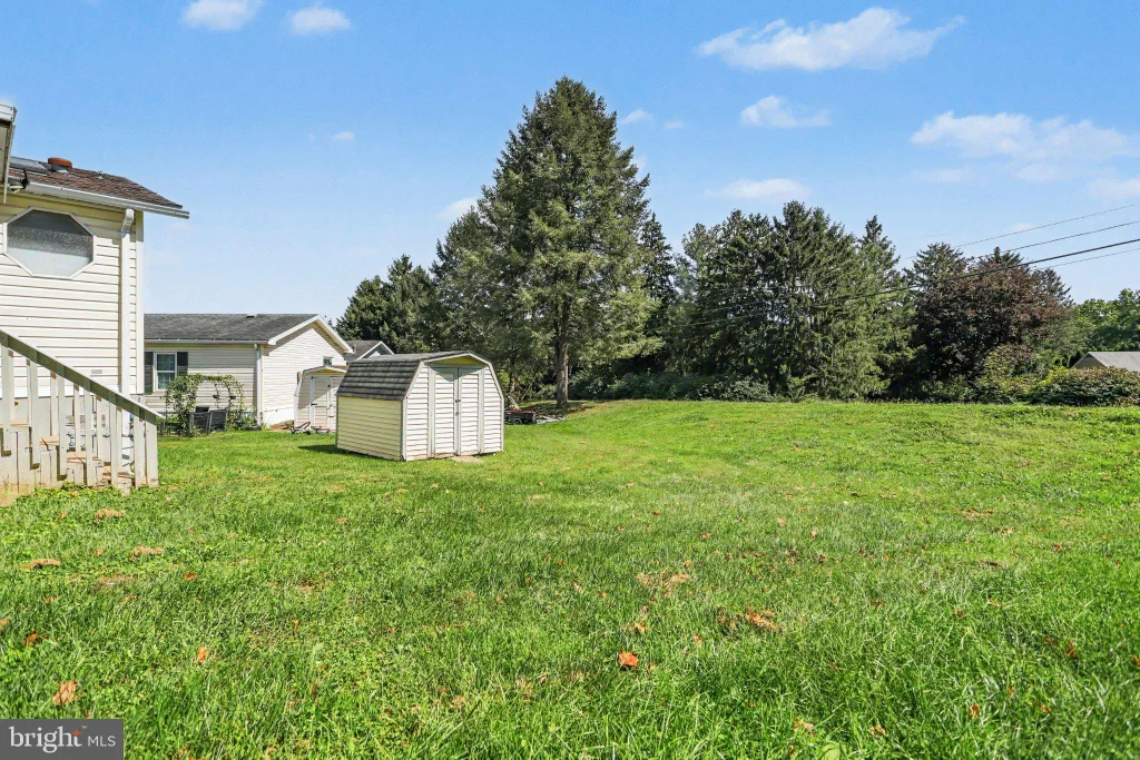 112 Trails End Court S, Lancaster, PA 17603
